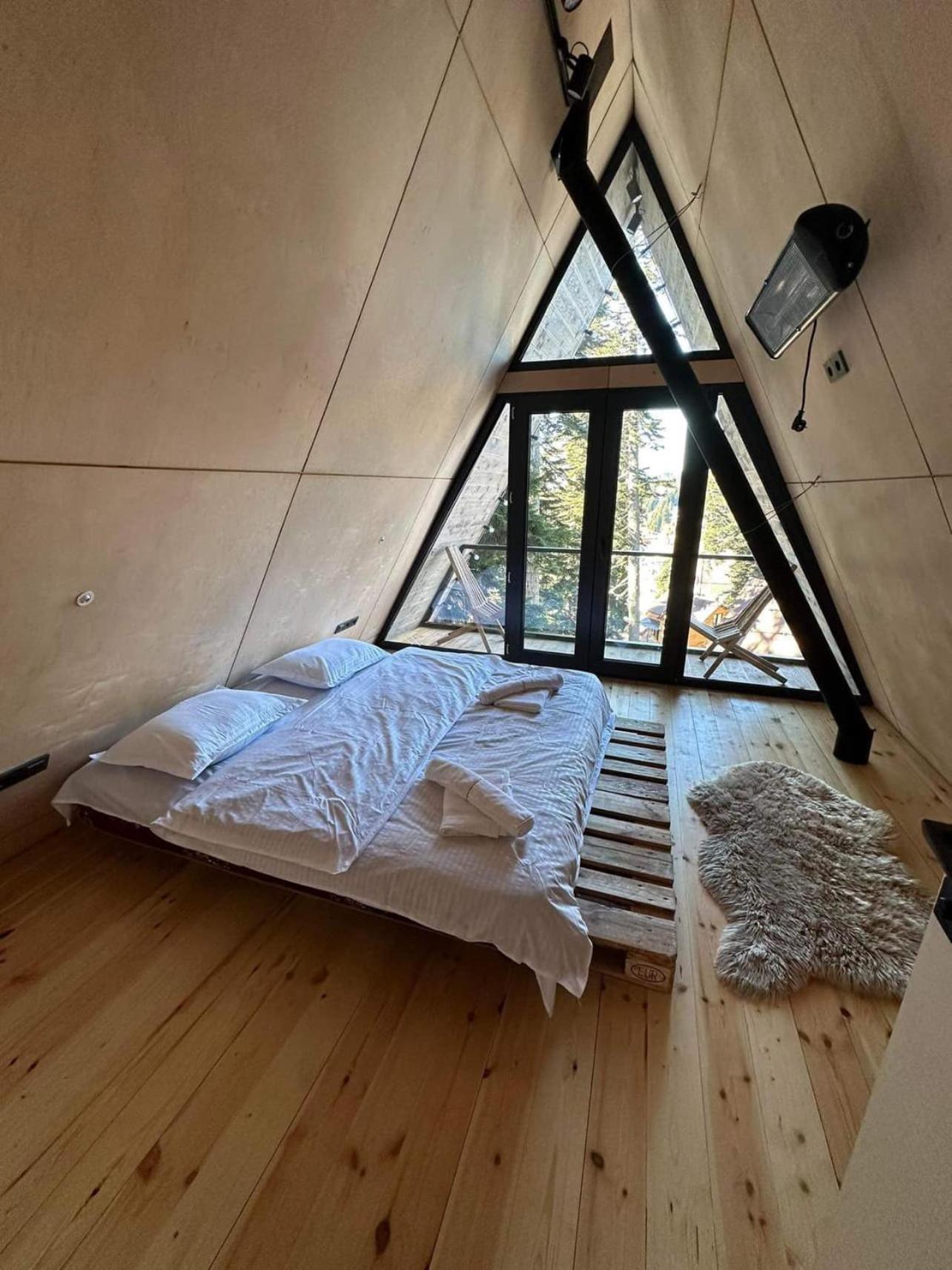 Bakhmaro A-frame view 2