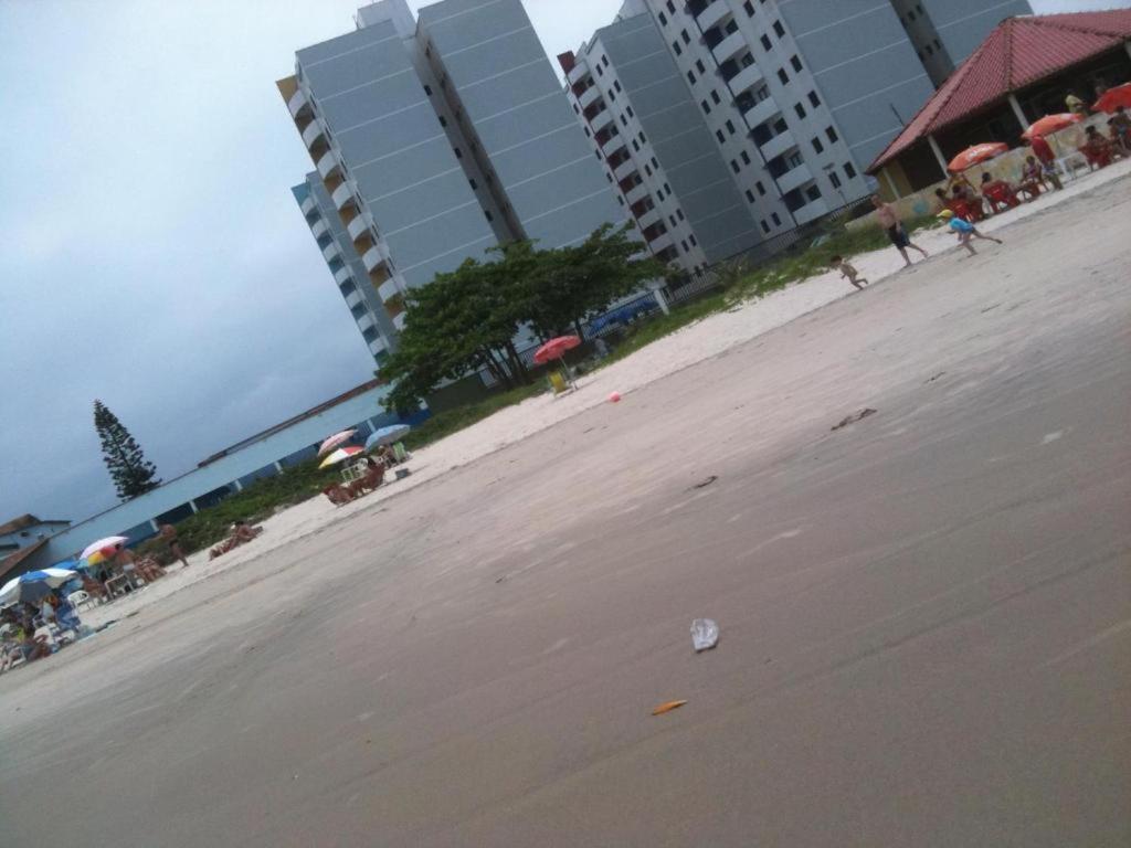 Pé na Areia, Nascer do Sol e Vista do Mar