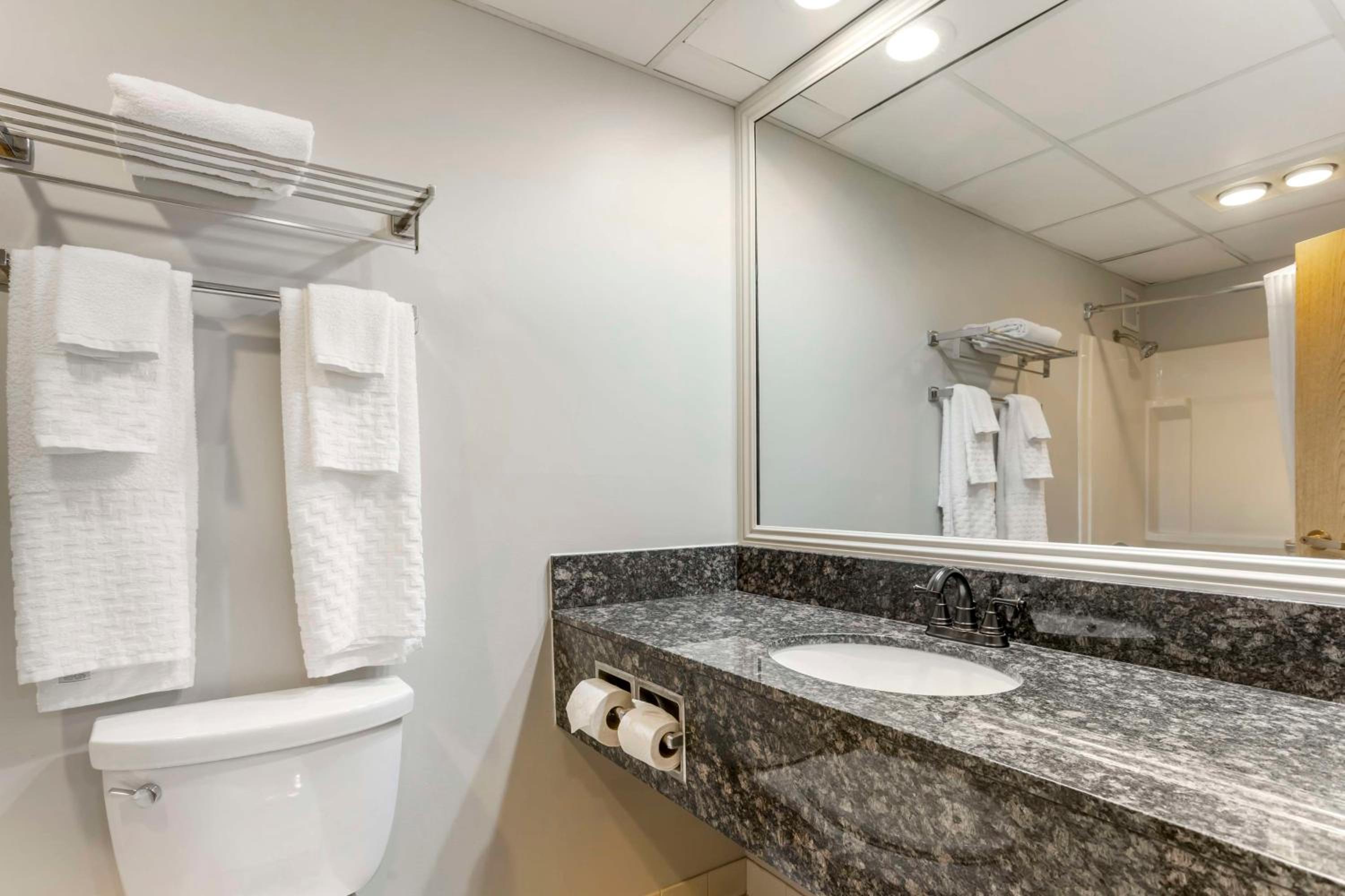 Best Western Danbury/Bethel - Property Image 6