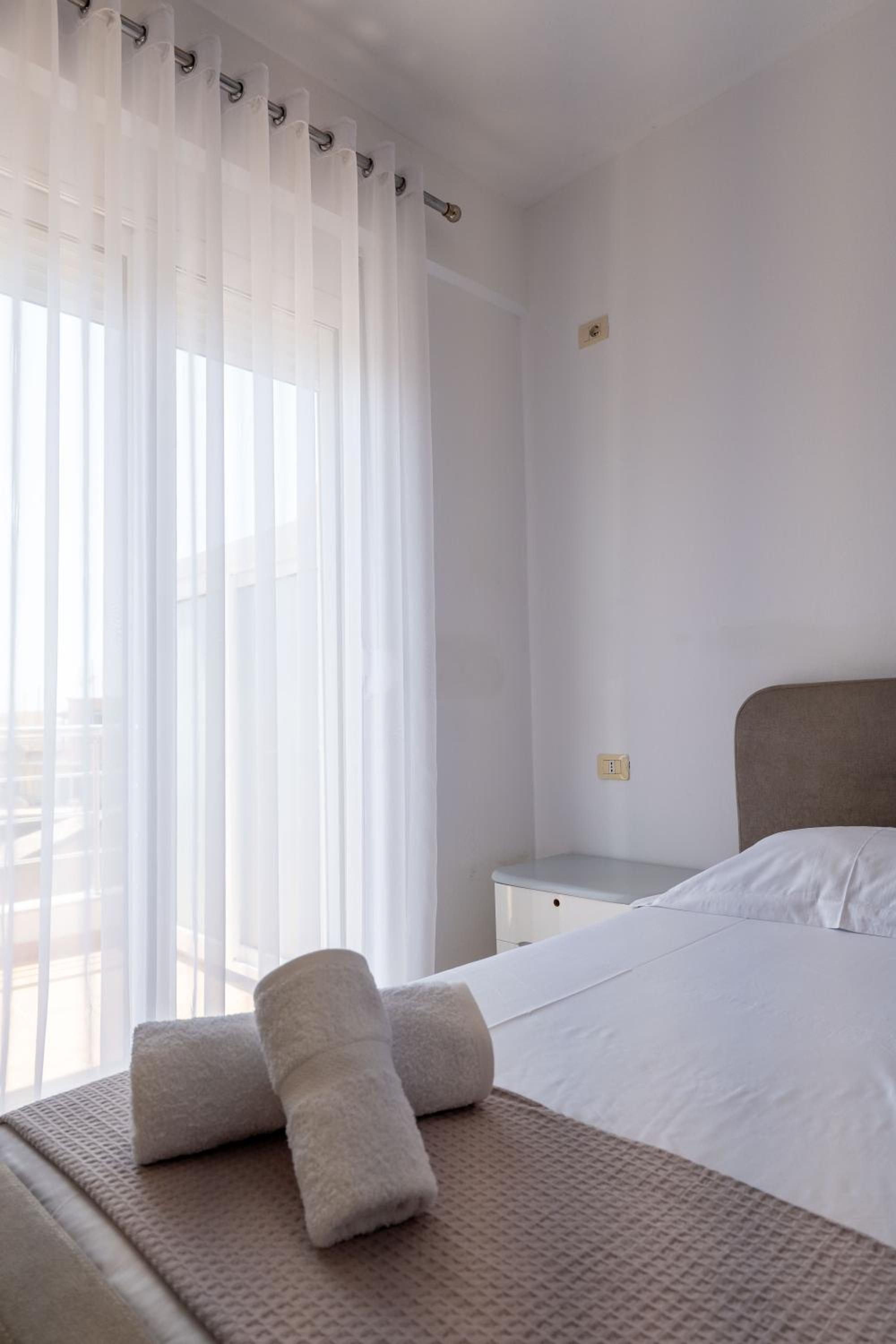 Meri's Apartments 25
