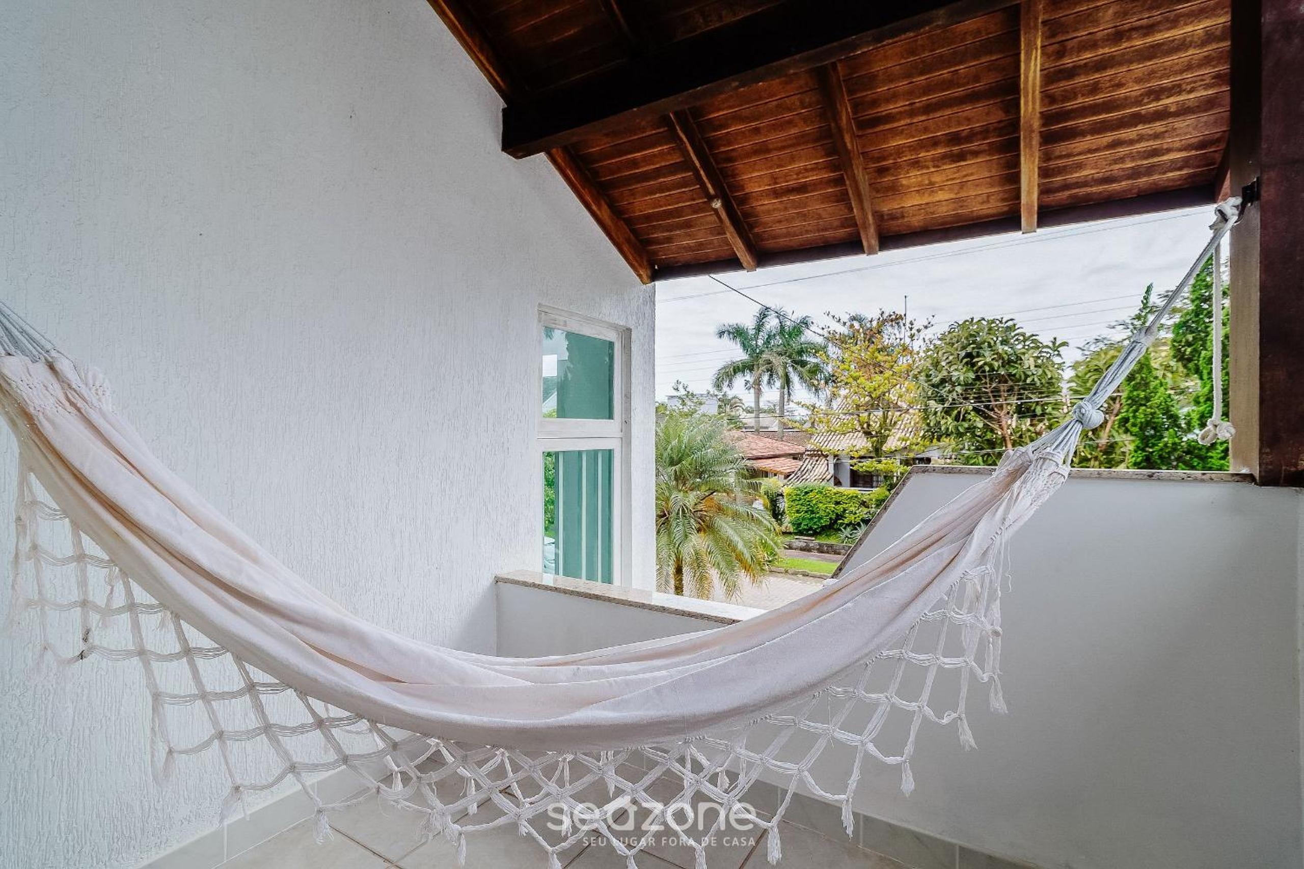 Casa de férias com piscina e churrasqueira ROM591