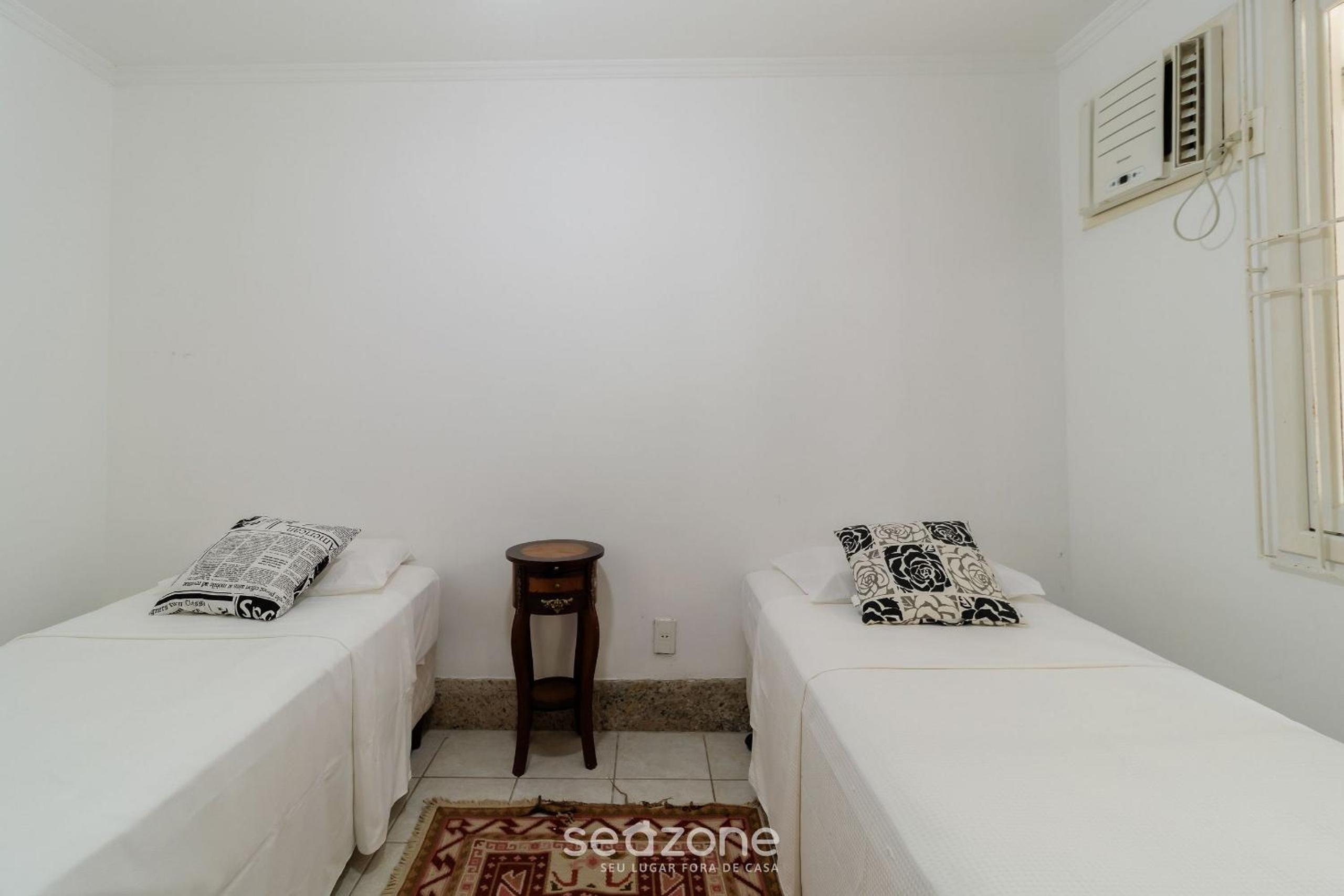 Casa de férias com piscina e churrasqueira ROM591