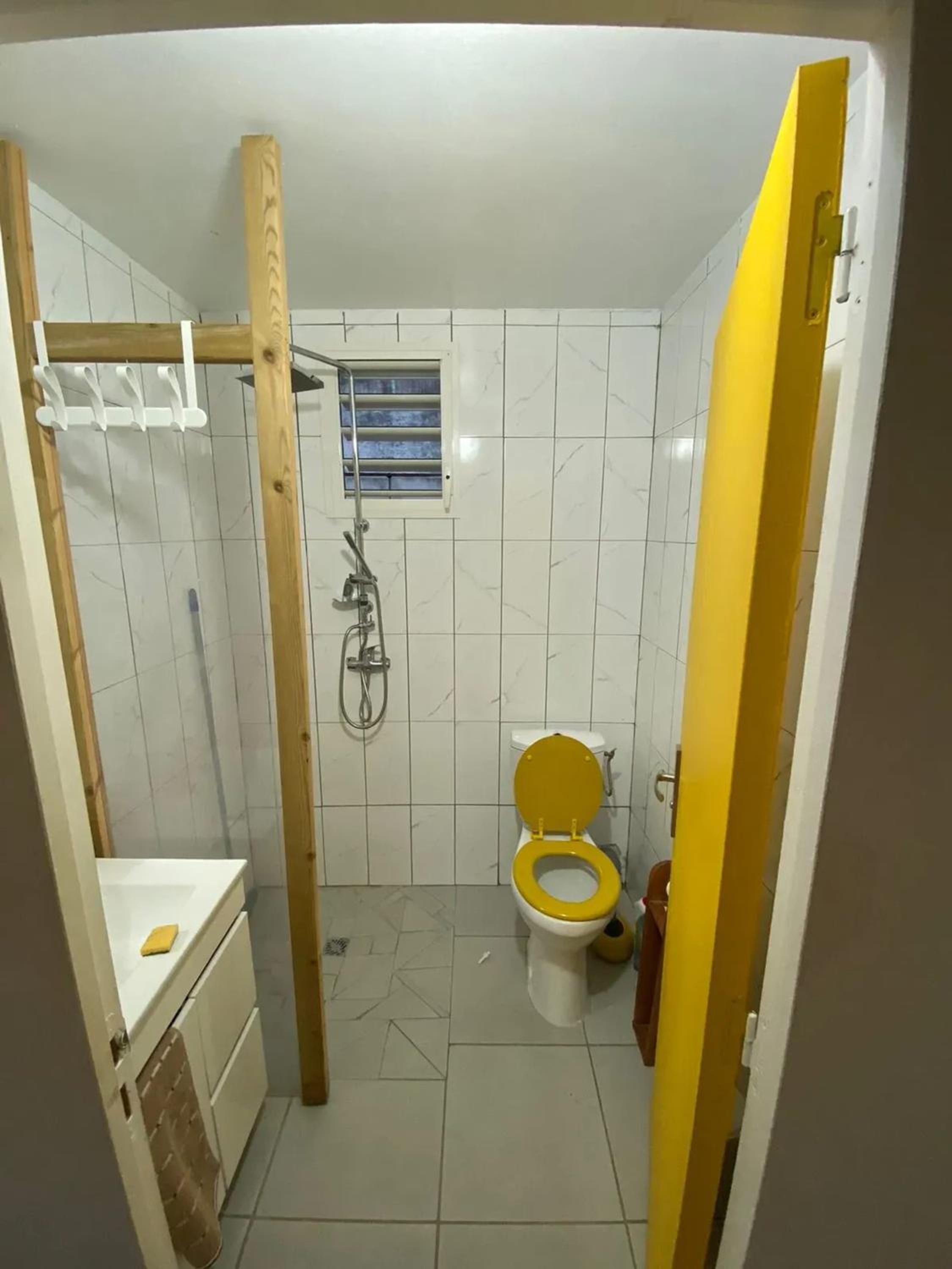 Photo 42