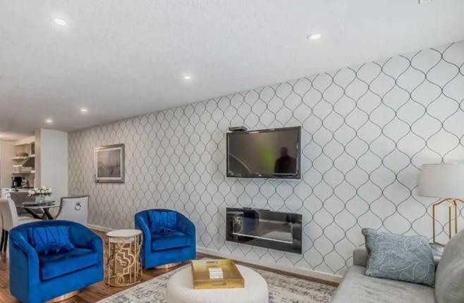 South Calgary Townhouse