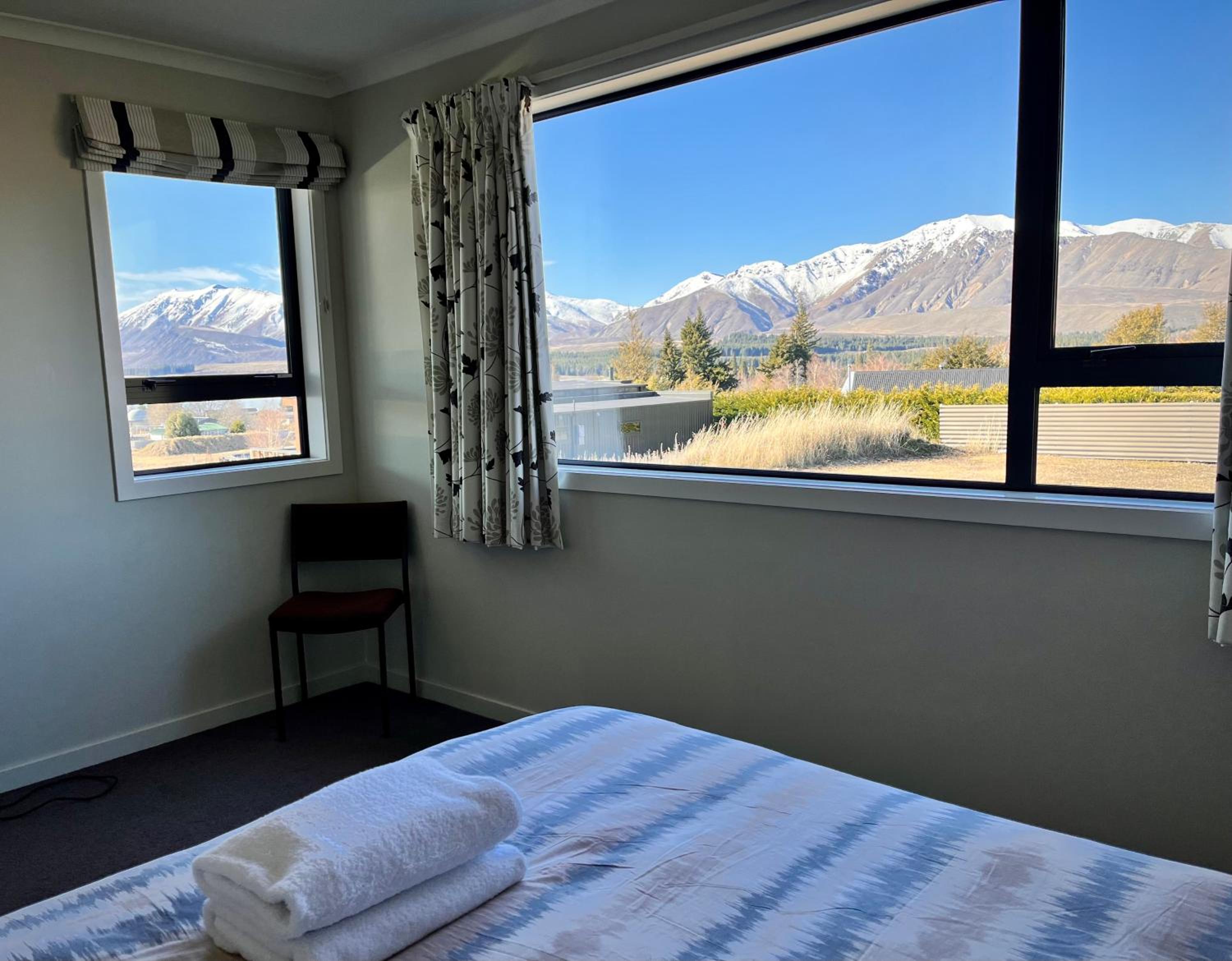 Walter Black Place - Lake Tekapo view 5