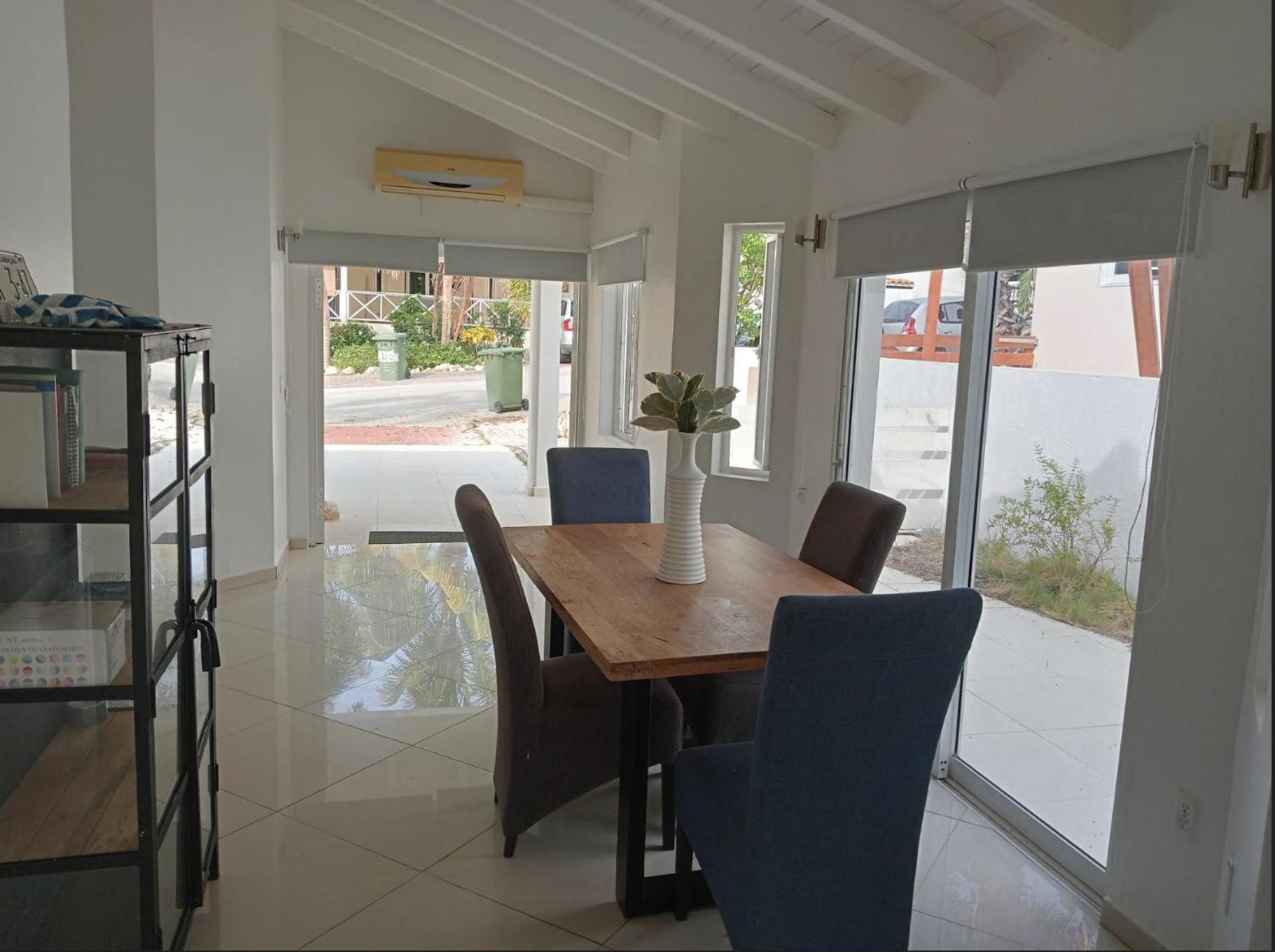 Kas Di Palm Jan Thiel Marbella Estate Resort Curacao