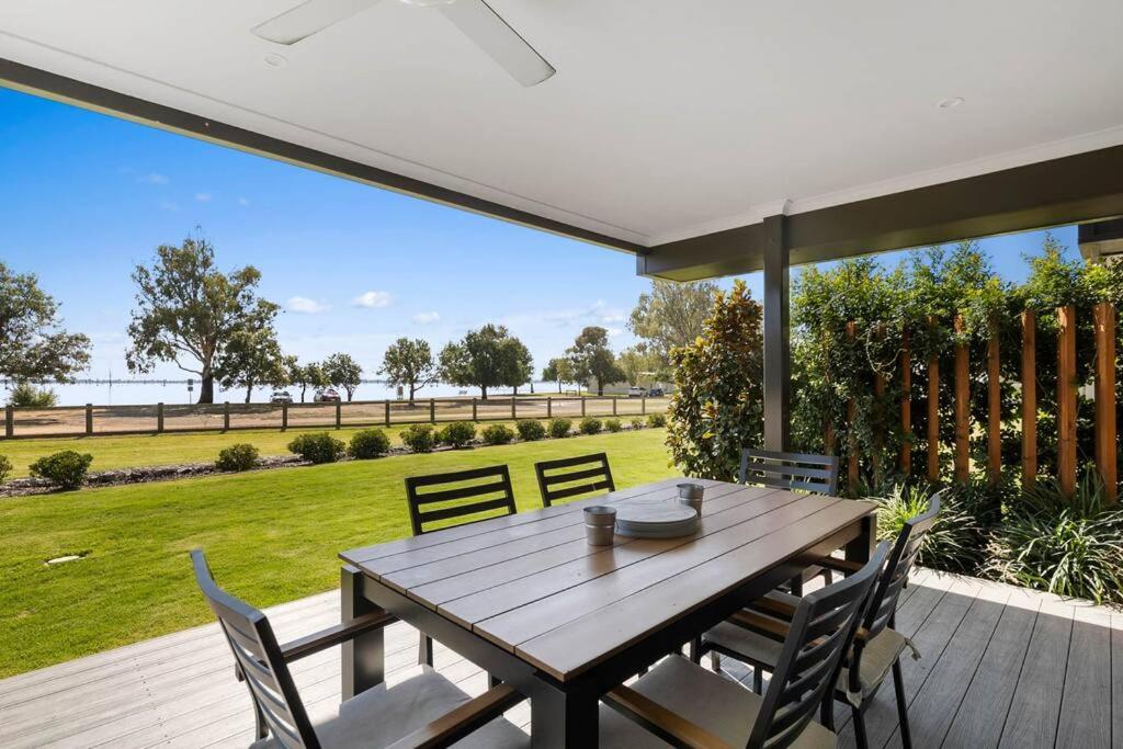 No 1 Marine Cove - Lake Views