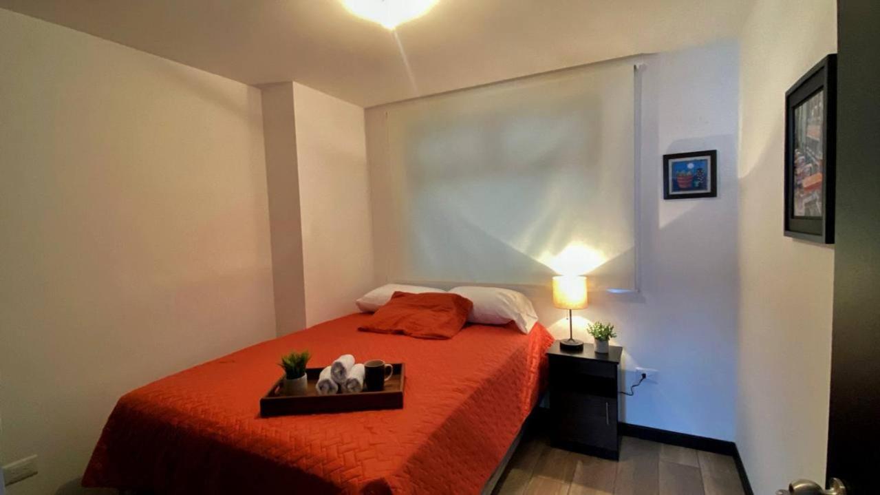 Petápolis 2-Apartamento Grande - Zona 12 de la Ciudad de Guatemala view 3
