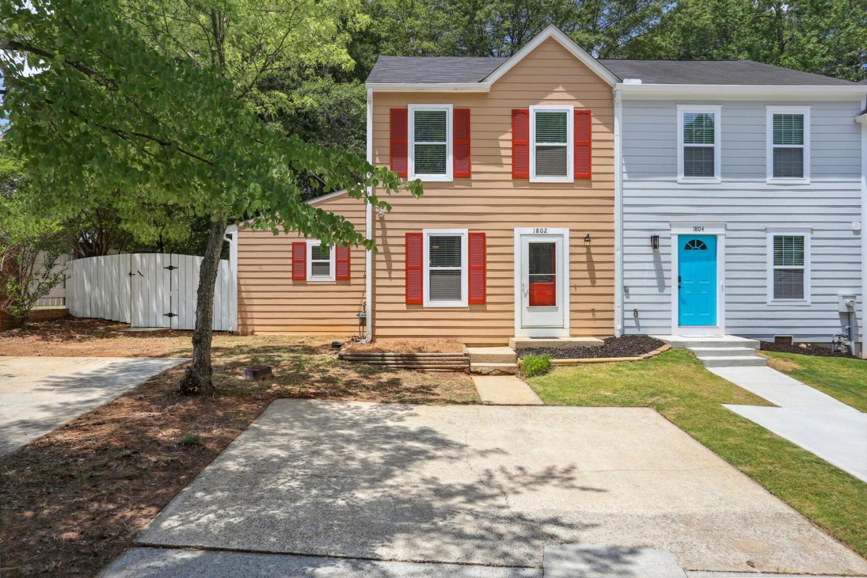 Warm 2-Story Townhome - Property Image 7