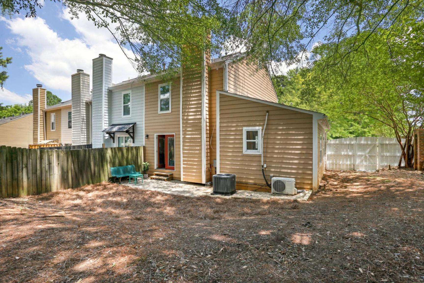 Warm 2-Story Townhome - Property Image 4