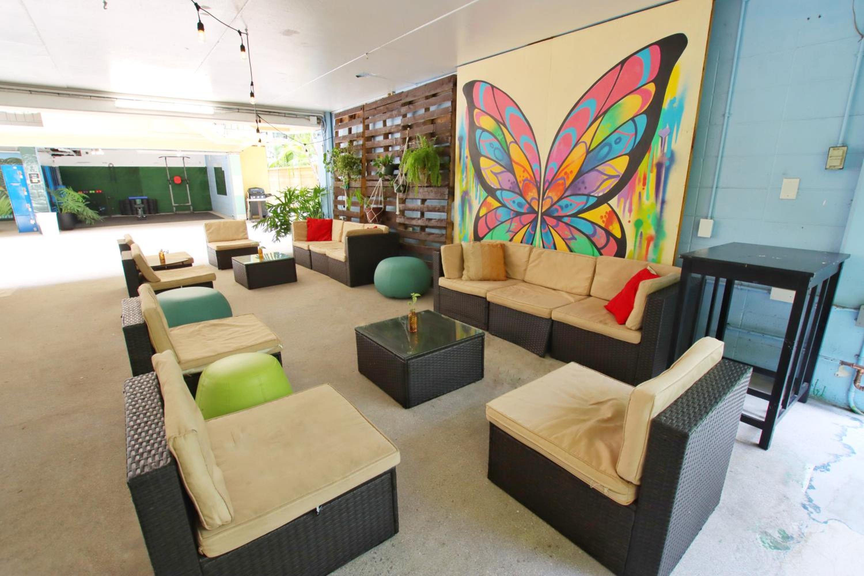 lounge