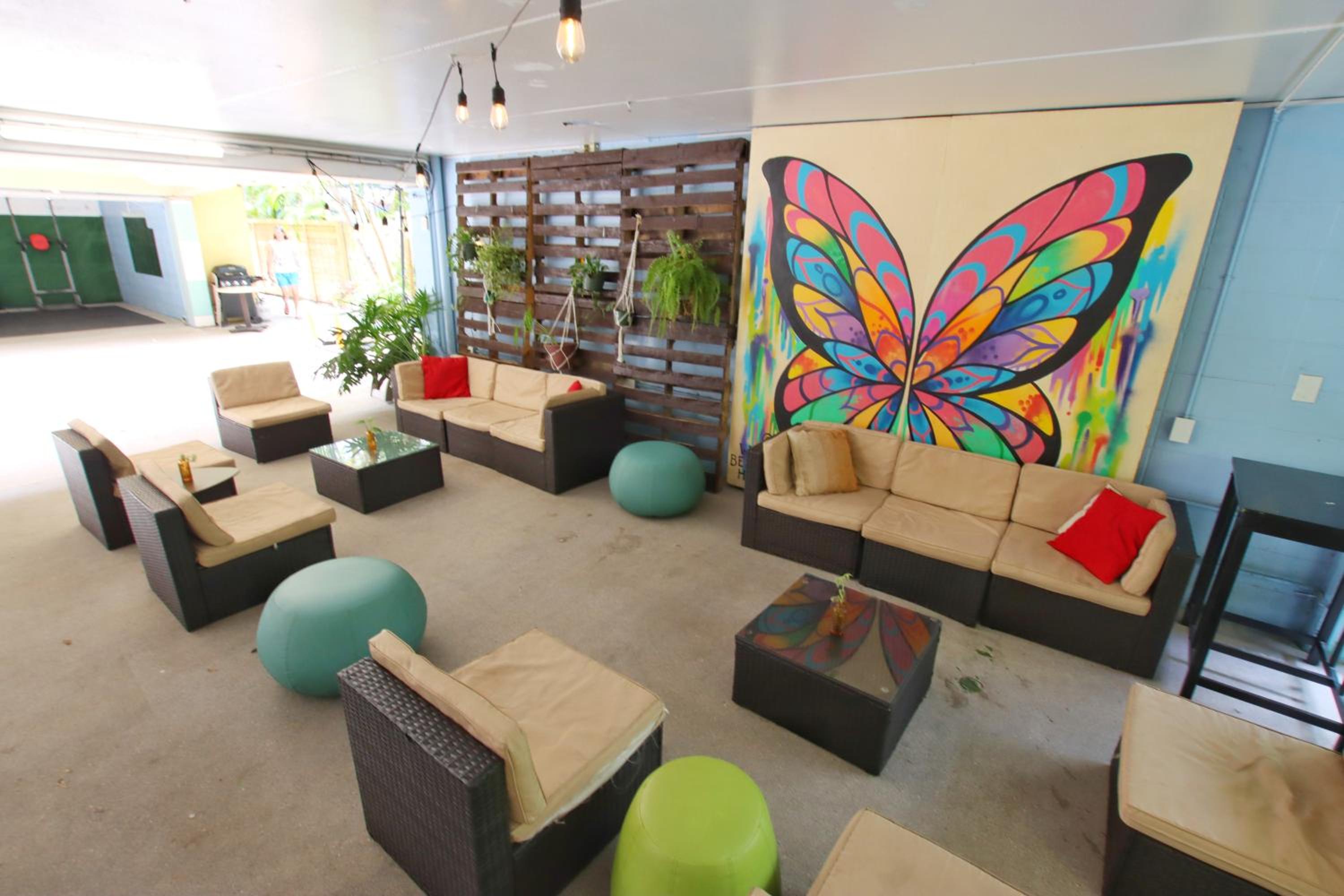 lounge
