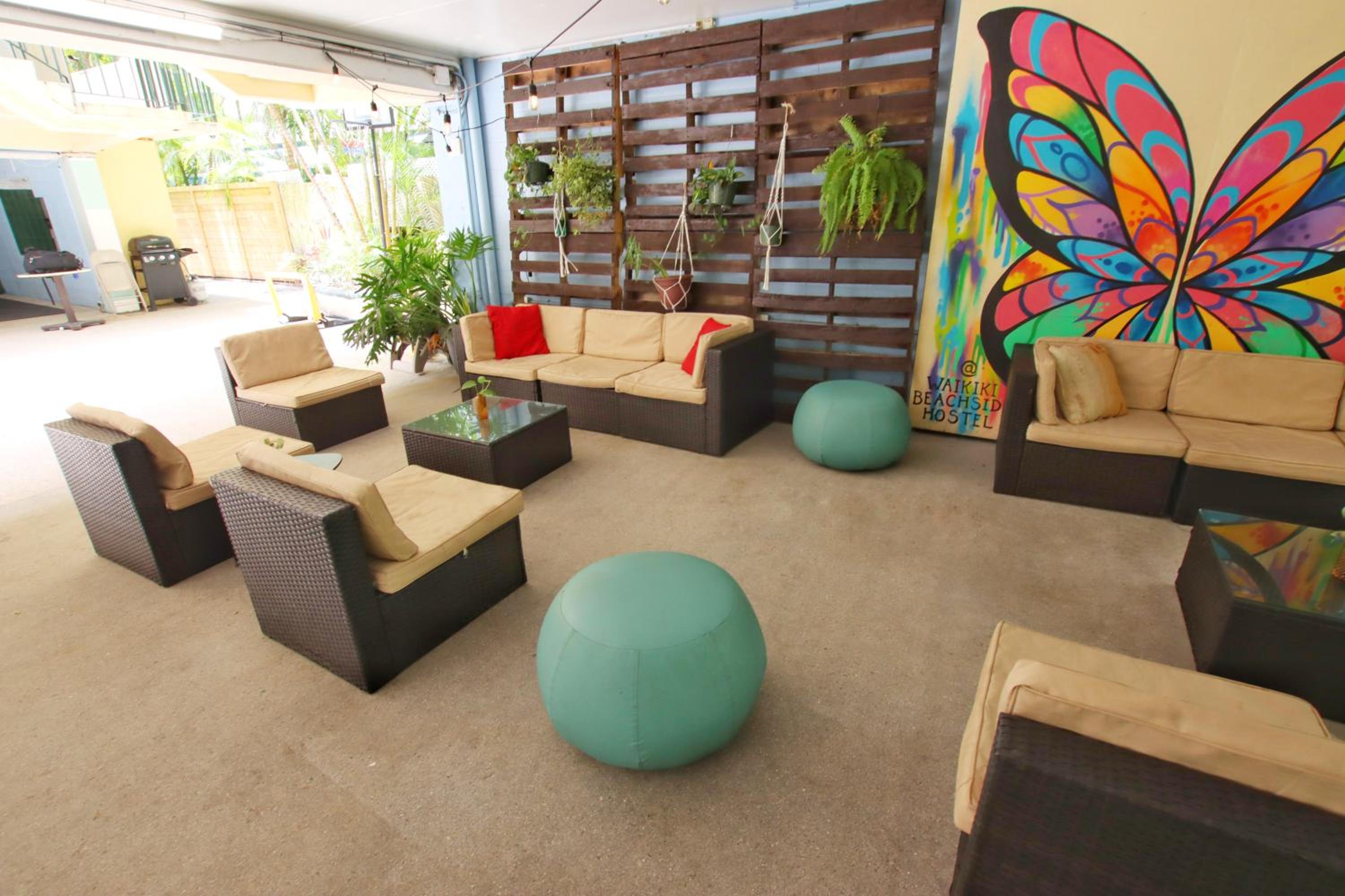lounge