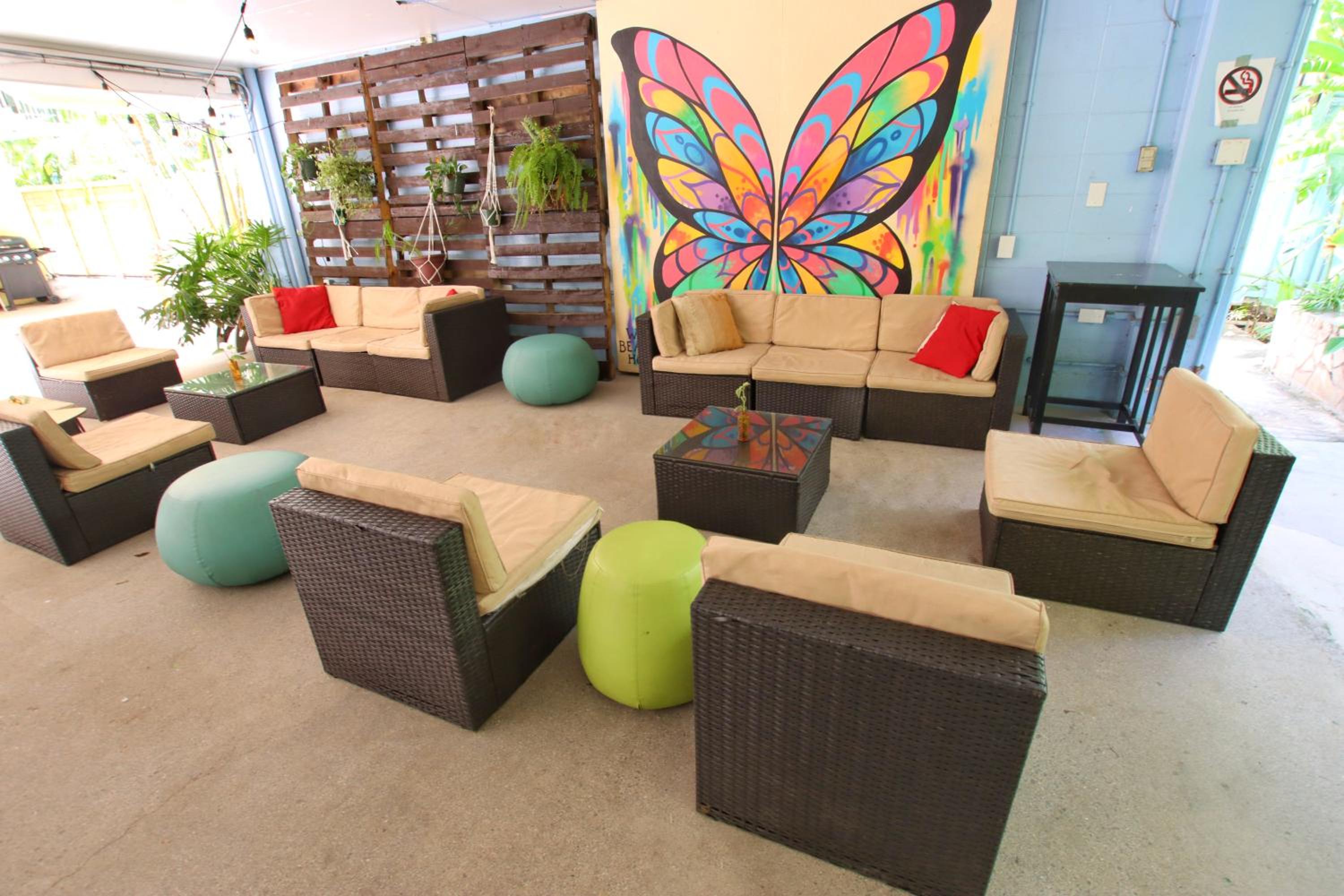 lounge
