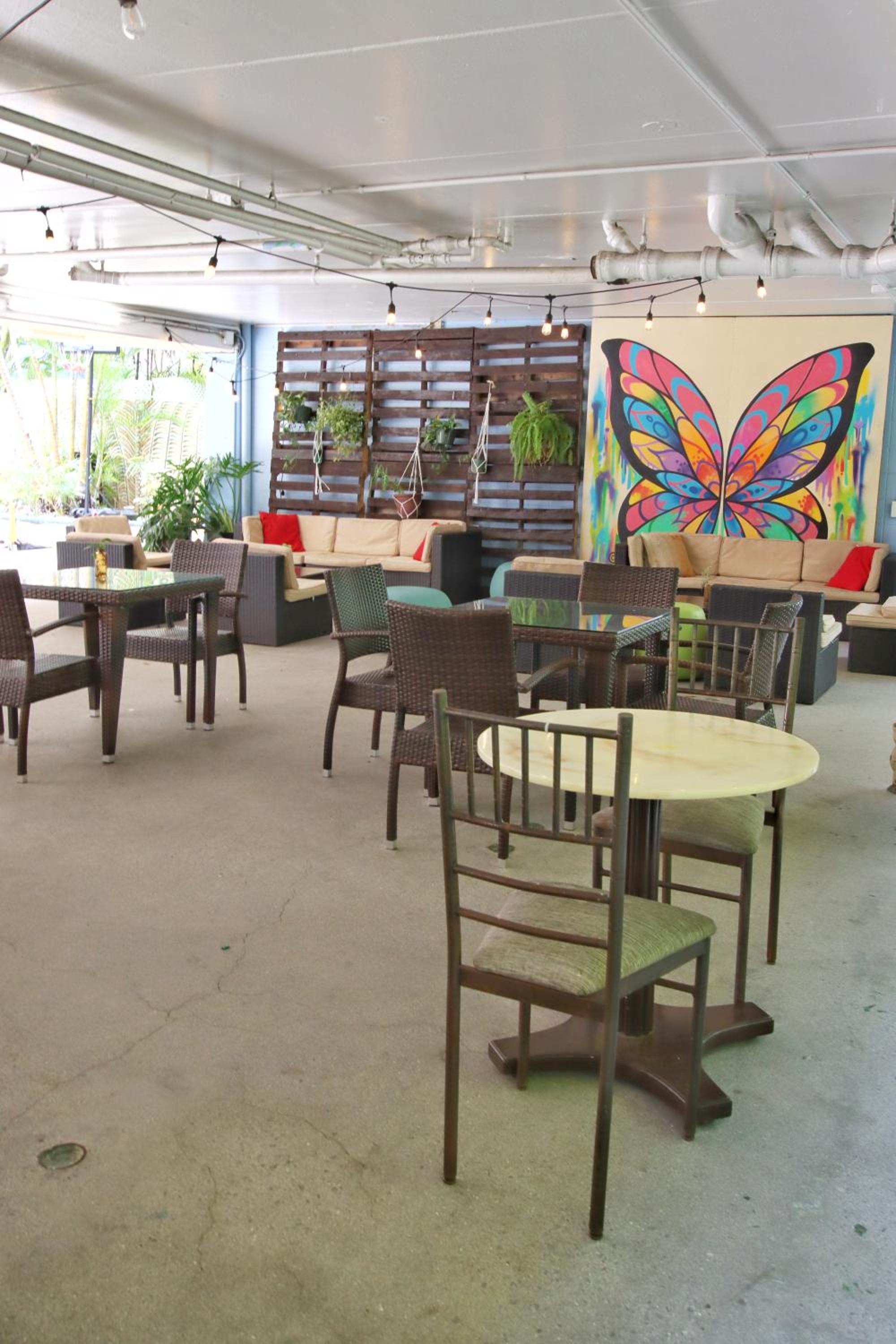 lounge