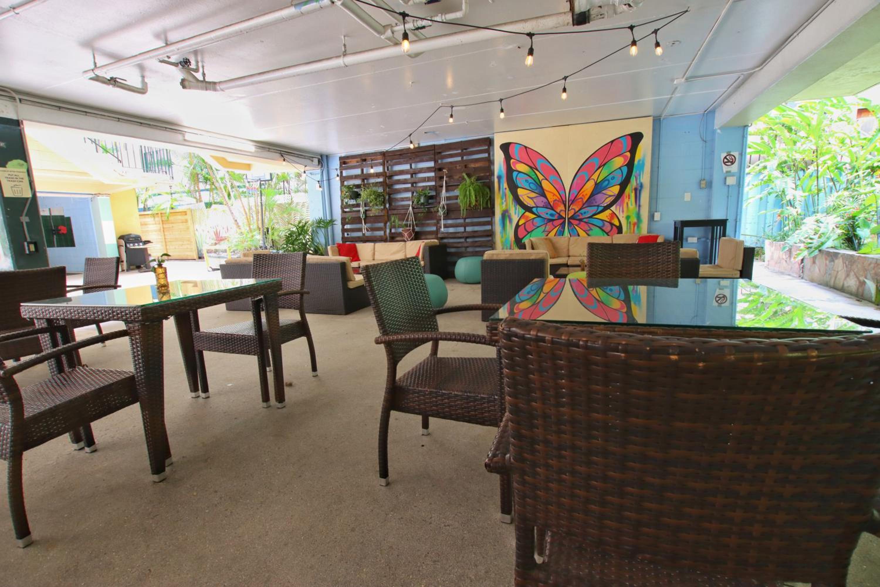 lounge