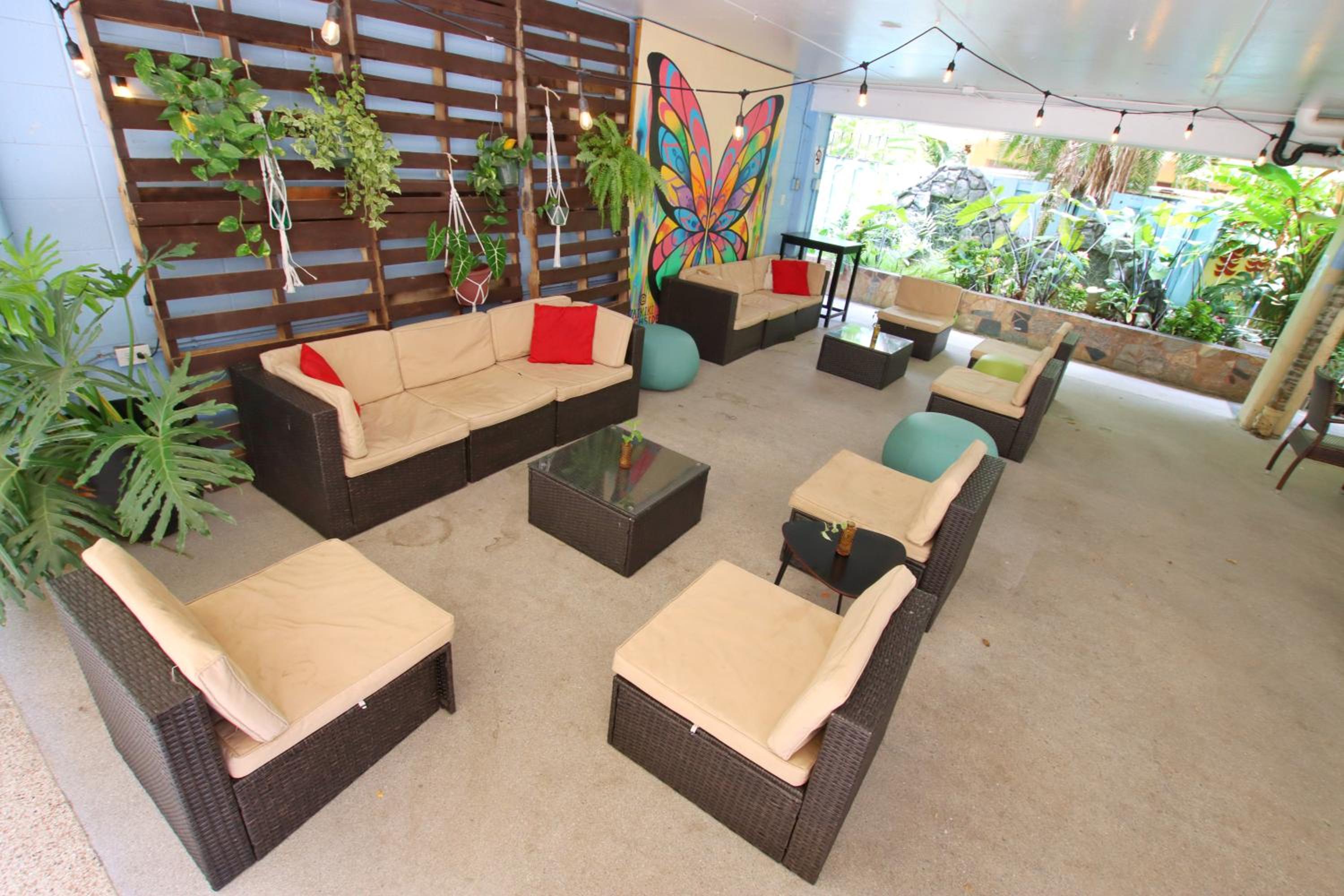 lounge