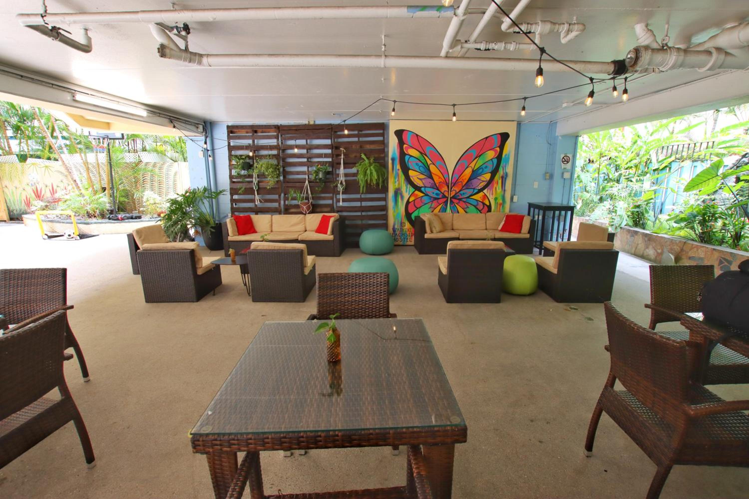 lounge