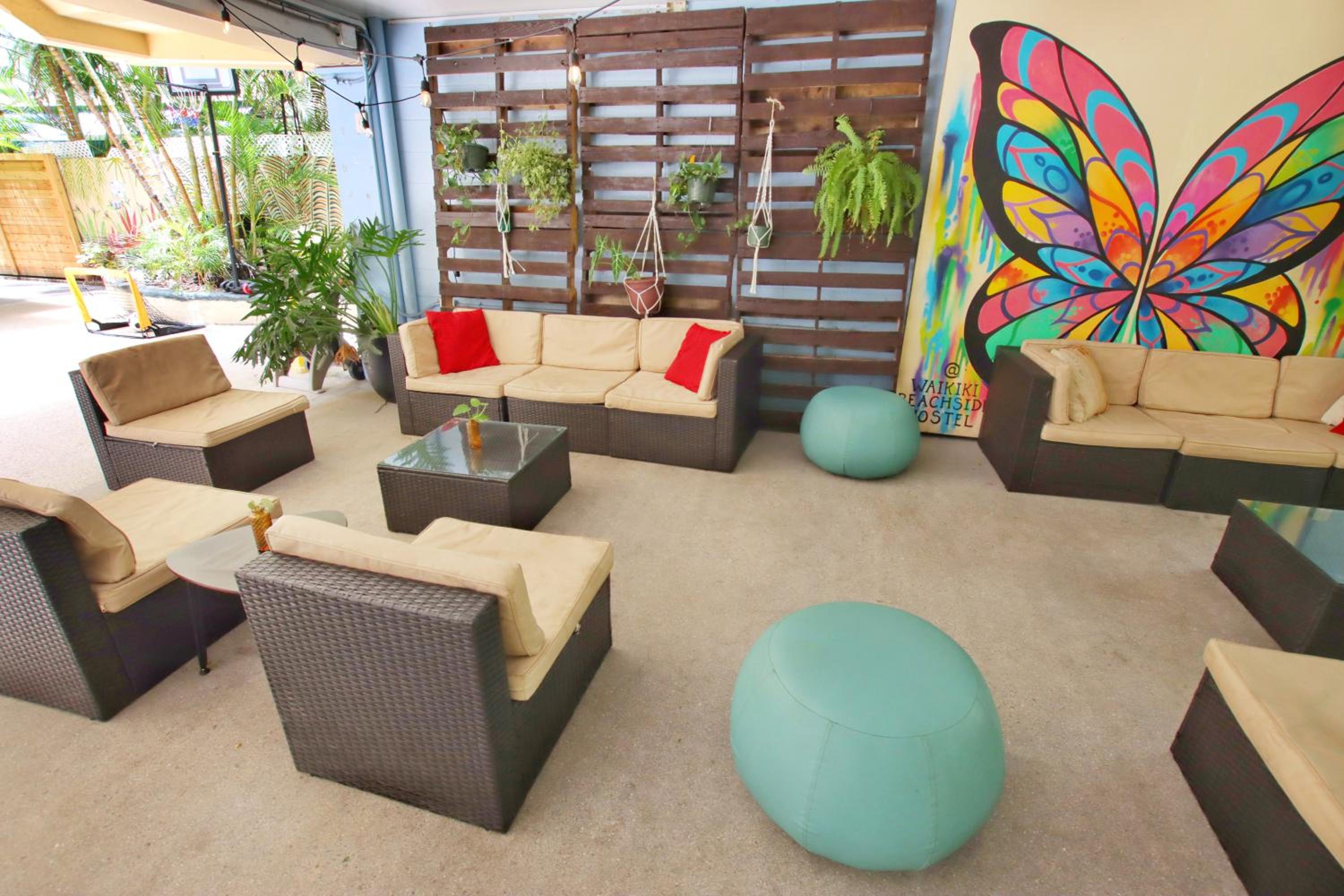 lounge