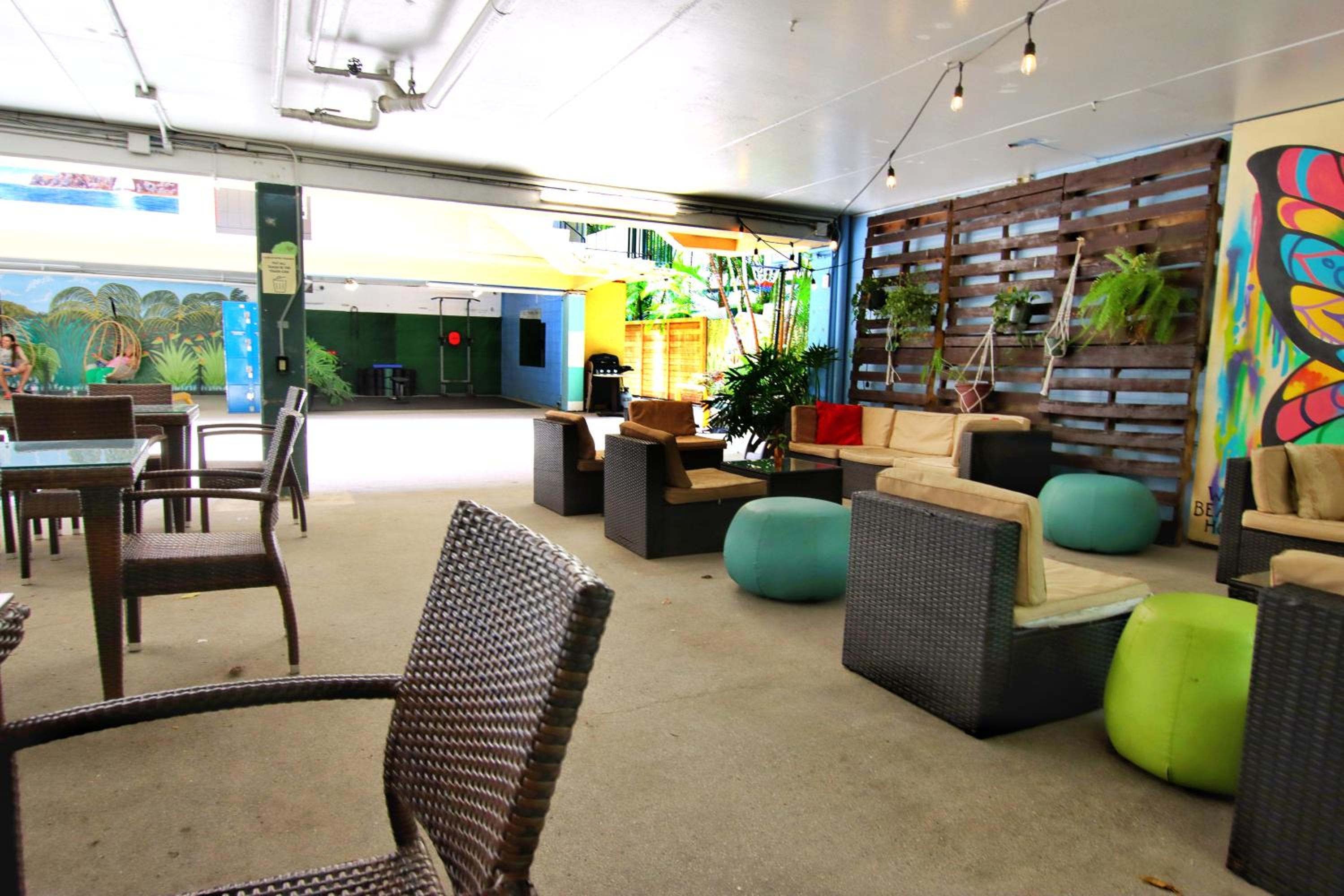 lounge
