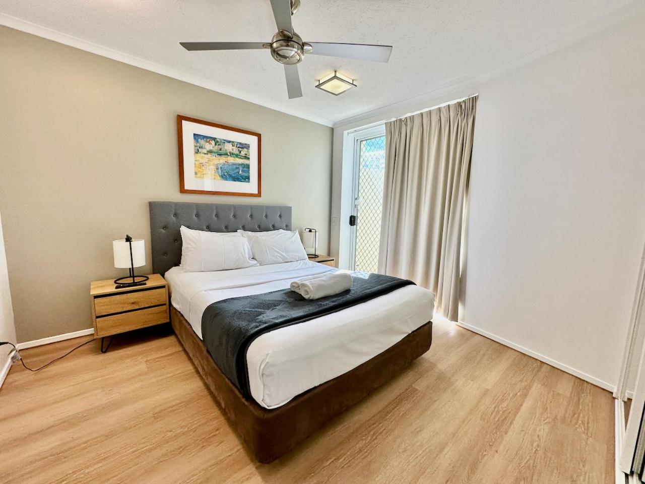 Diamond Beach 16 NEW