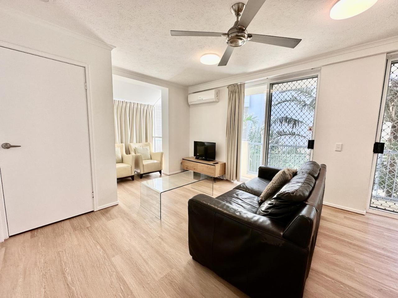 Diamond Beach 16 NEW