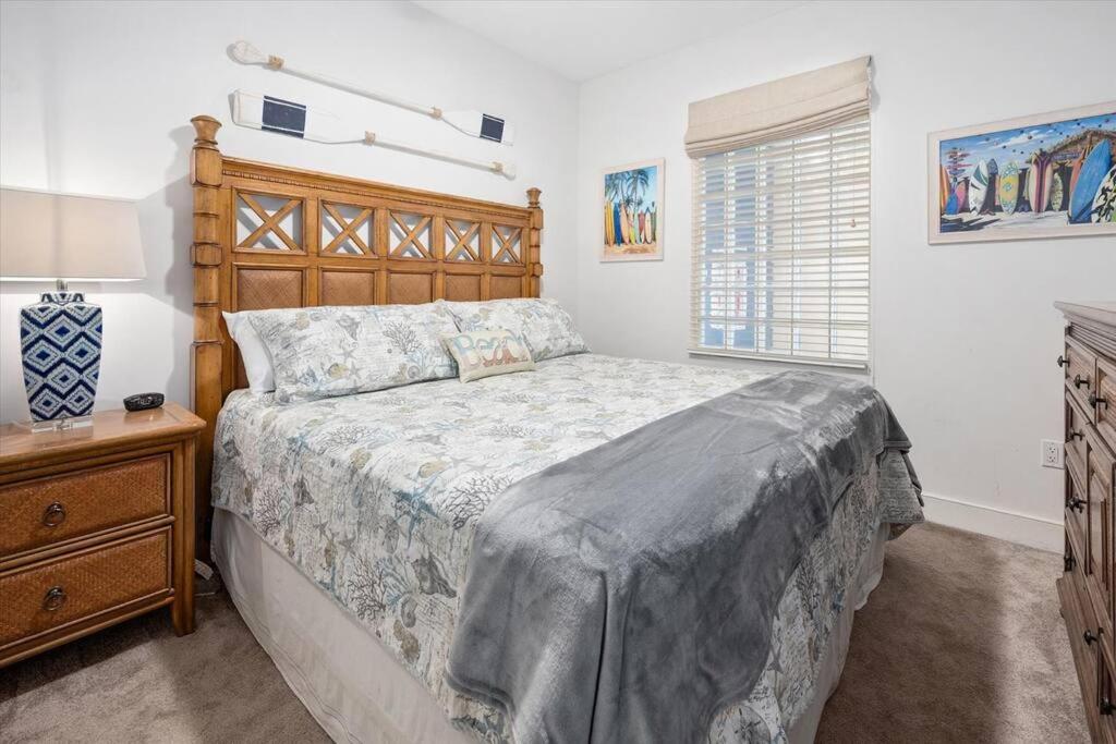 3BR Oceanfront Gateway Grand Linens and towels included view 5
