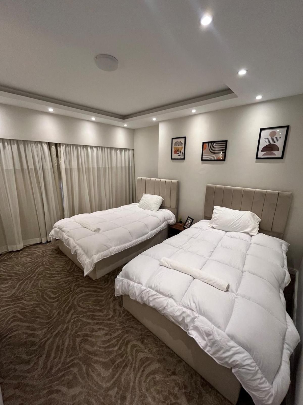 Queen of Zamalek 3BR apt