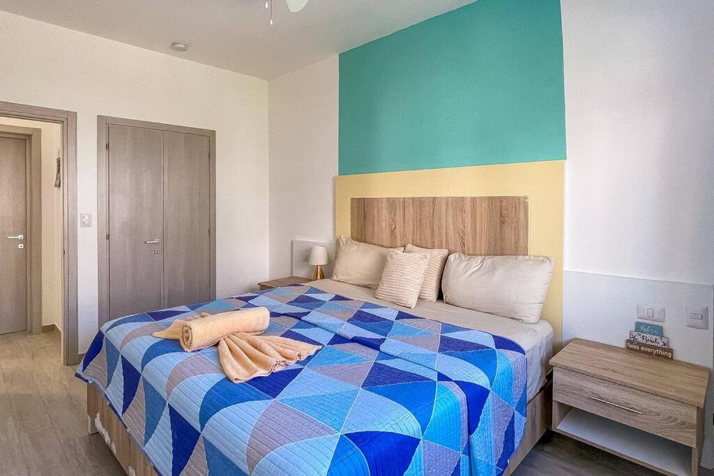 CV2 D204 Central Condo 2 pool by Beach 5 minutes from beach view 2