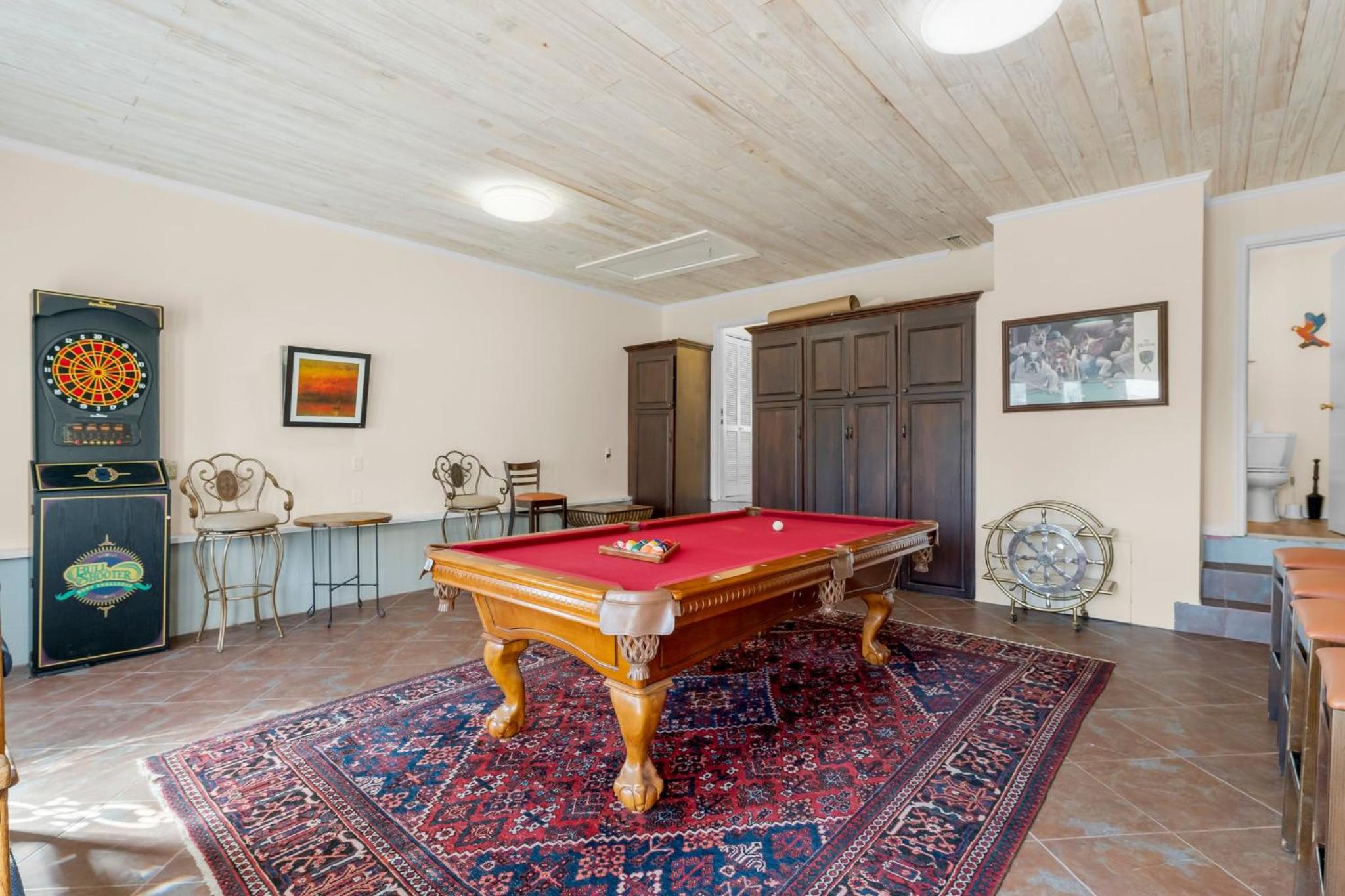 Tranquil Lagoon Beach House! Pool and Beach Nearby! by Dolce Vita Getaways! view 2