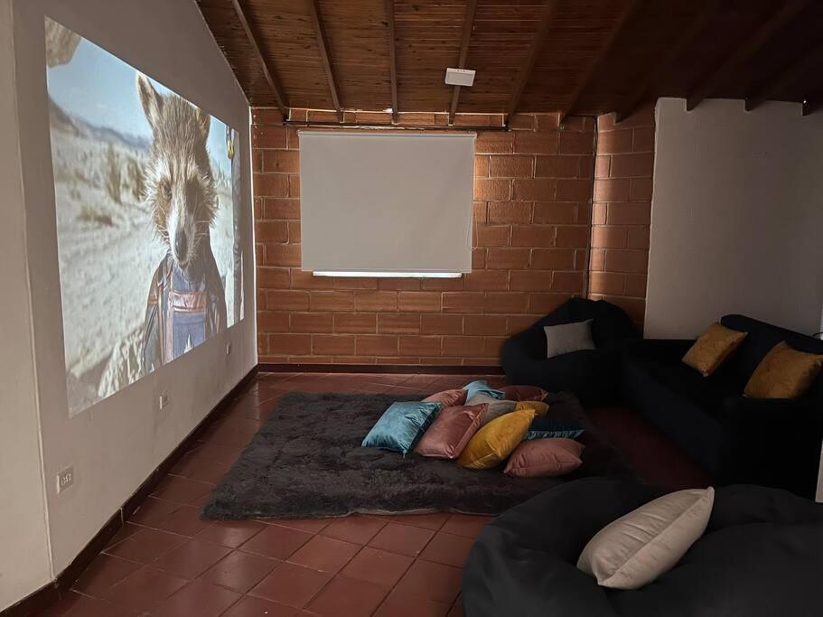 Kyra Sol Cinehome El Carmen Carmen de Viboral Cerca al Centro