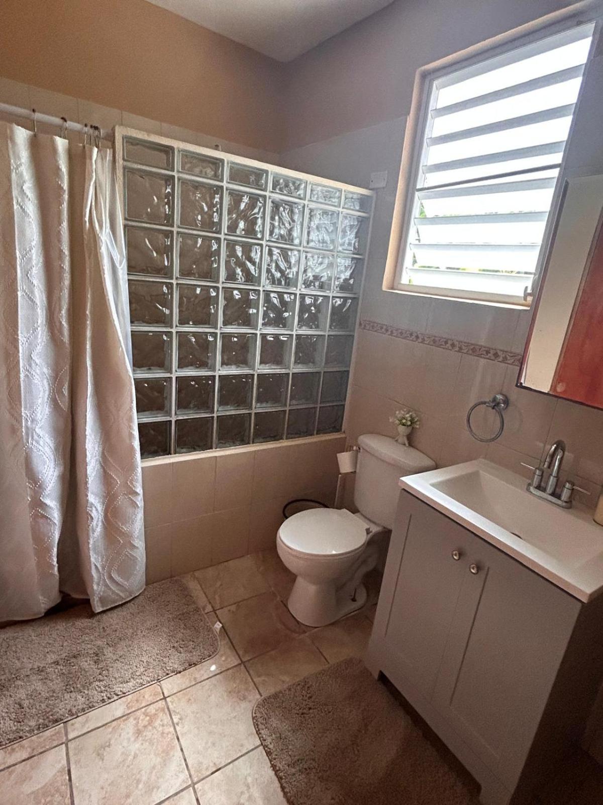 A House to feel like Home! view 4