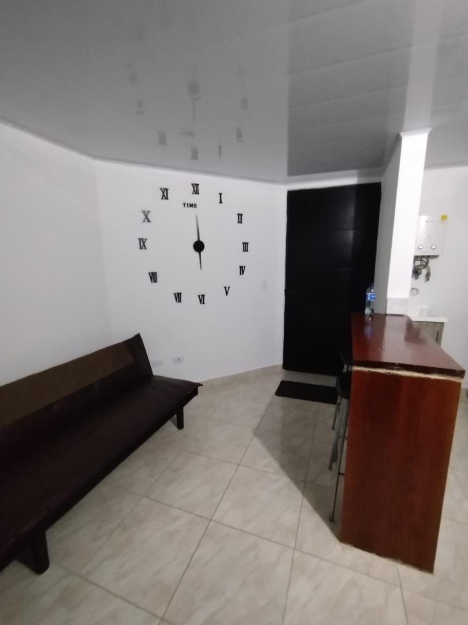 Hermoso Apartaestudio a 25 minutos del parque del café