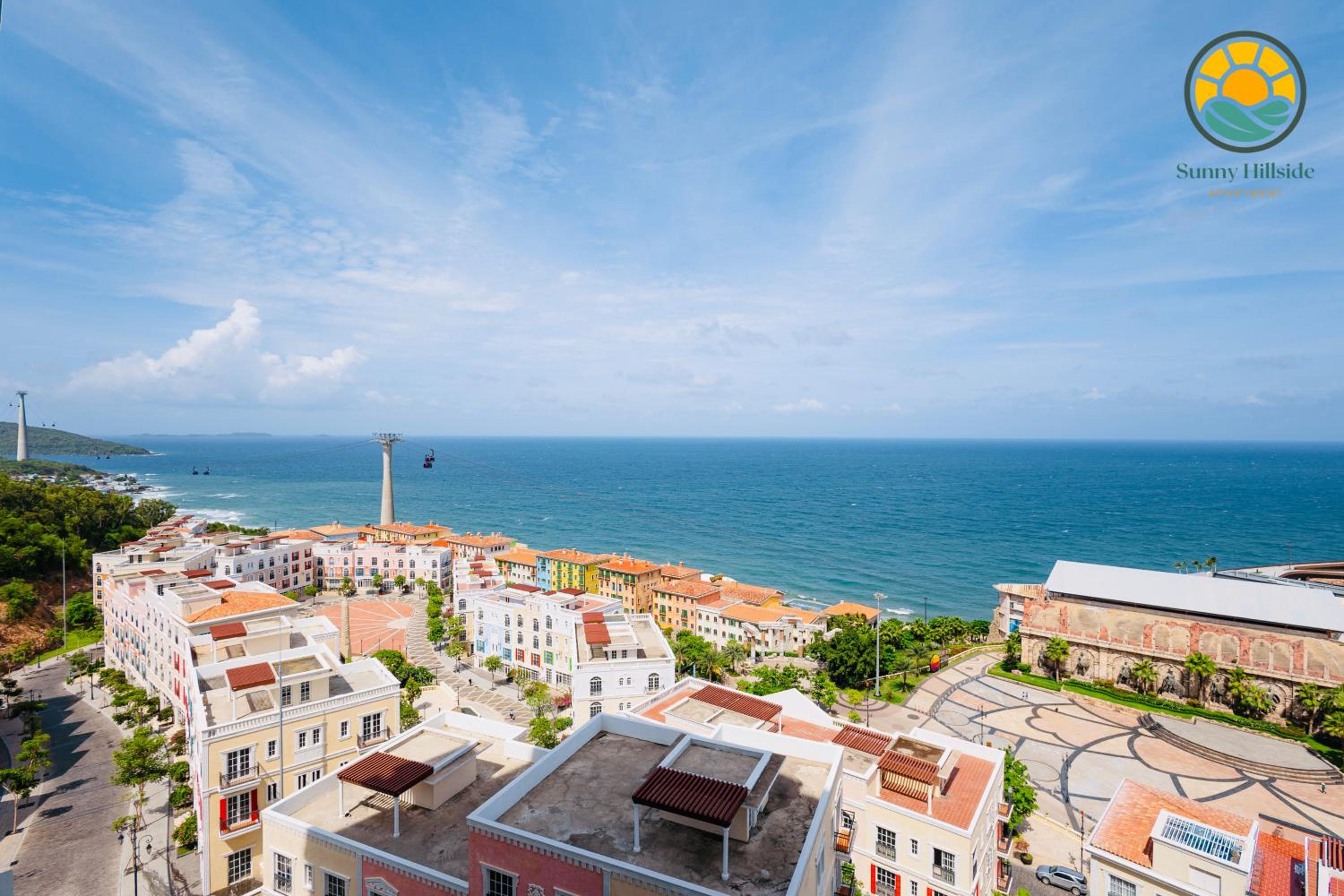 Sunny Hillside Apartment view 3