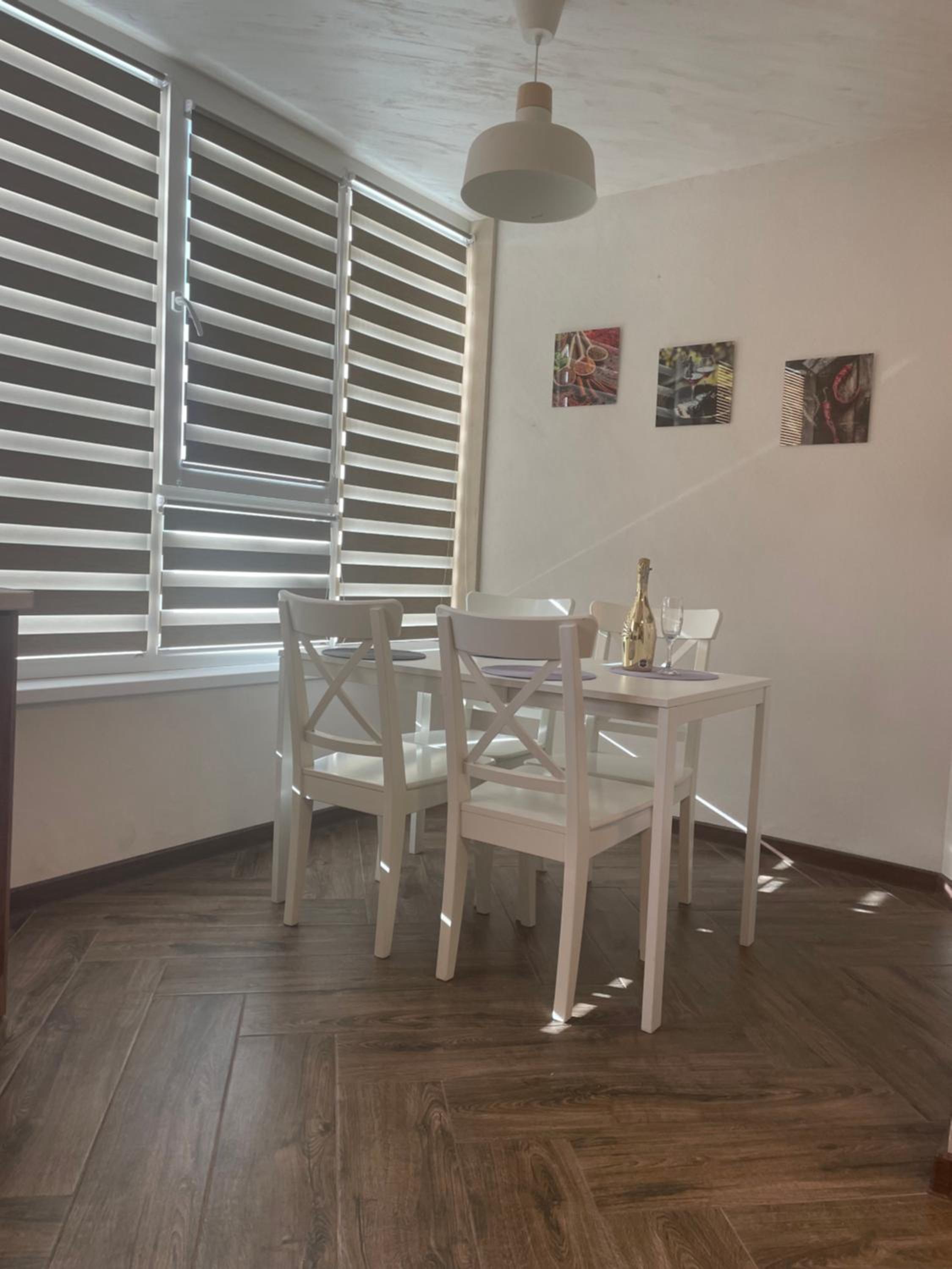 Sunset Luxury Apartment