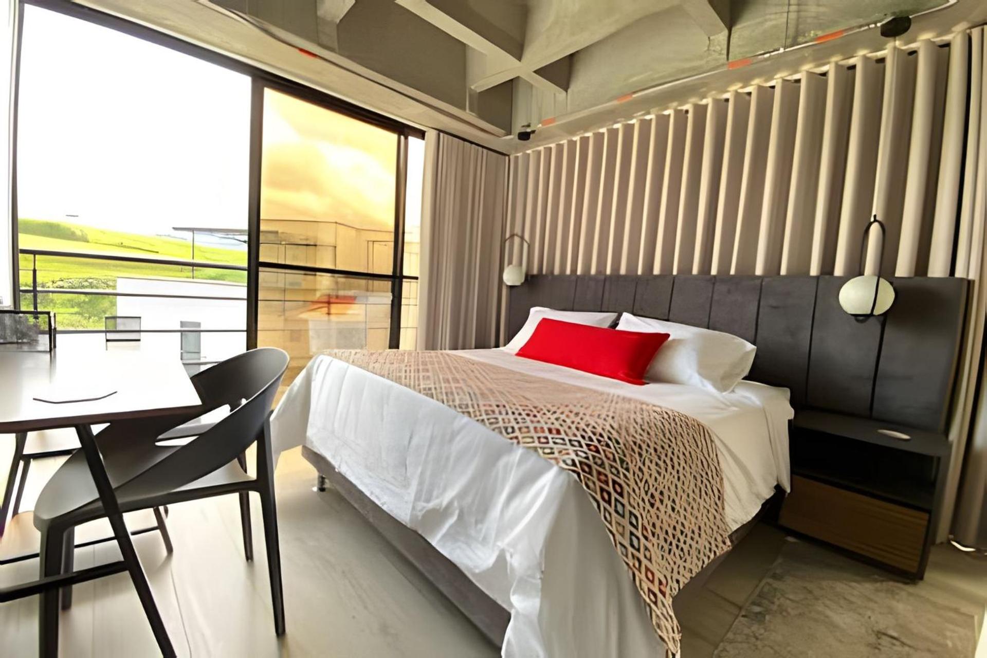 Epic Suites x Ahead