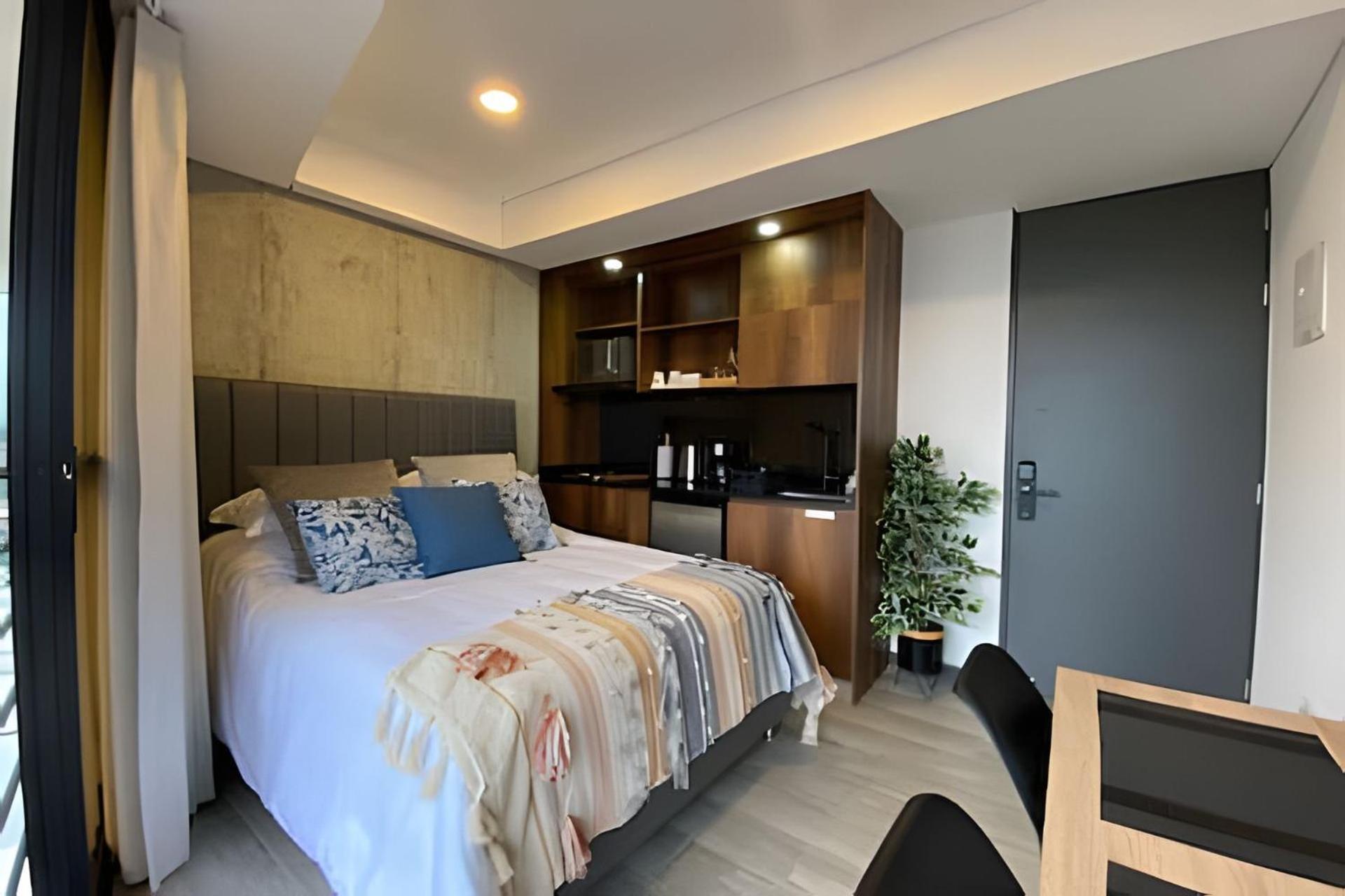 Epic Suites x Ahead