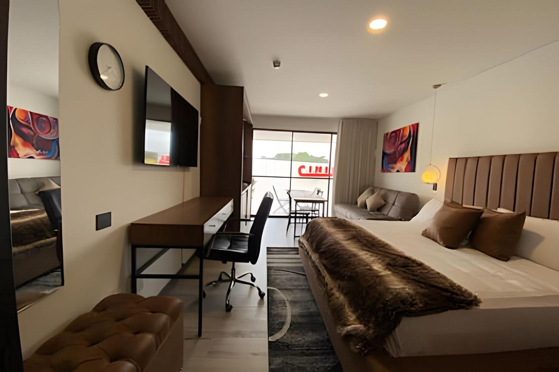 Epic Suites x Ahead