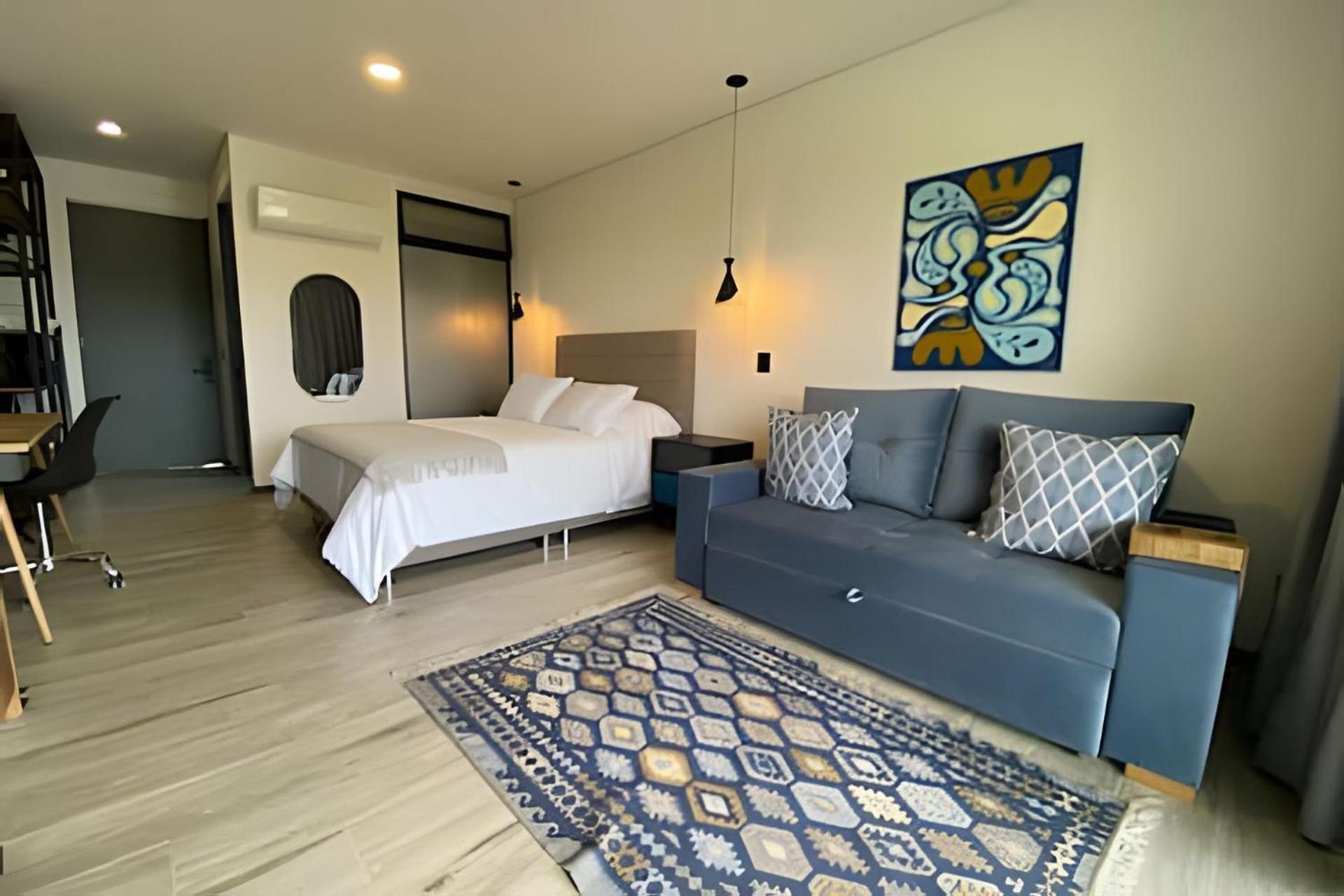 Epic Suites x Ahead