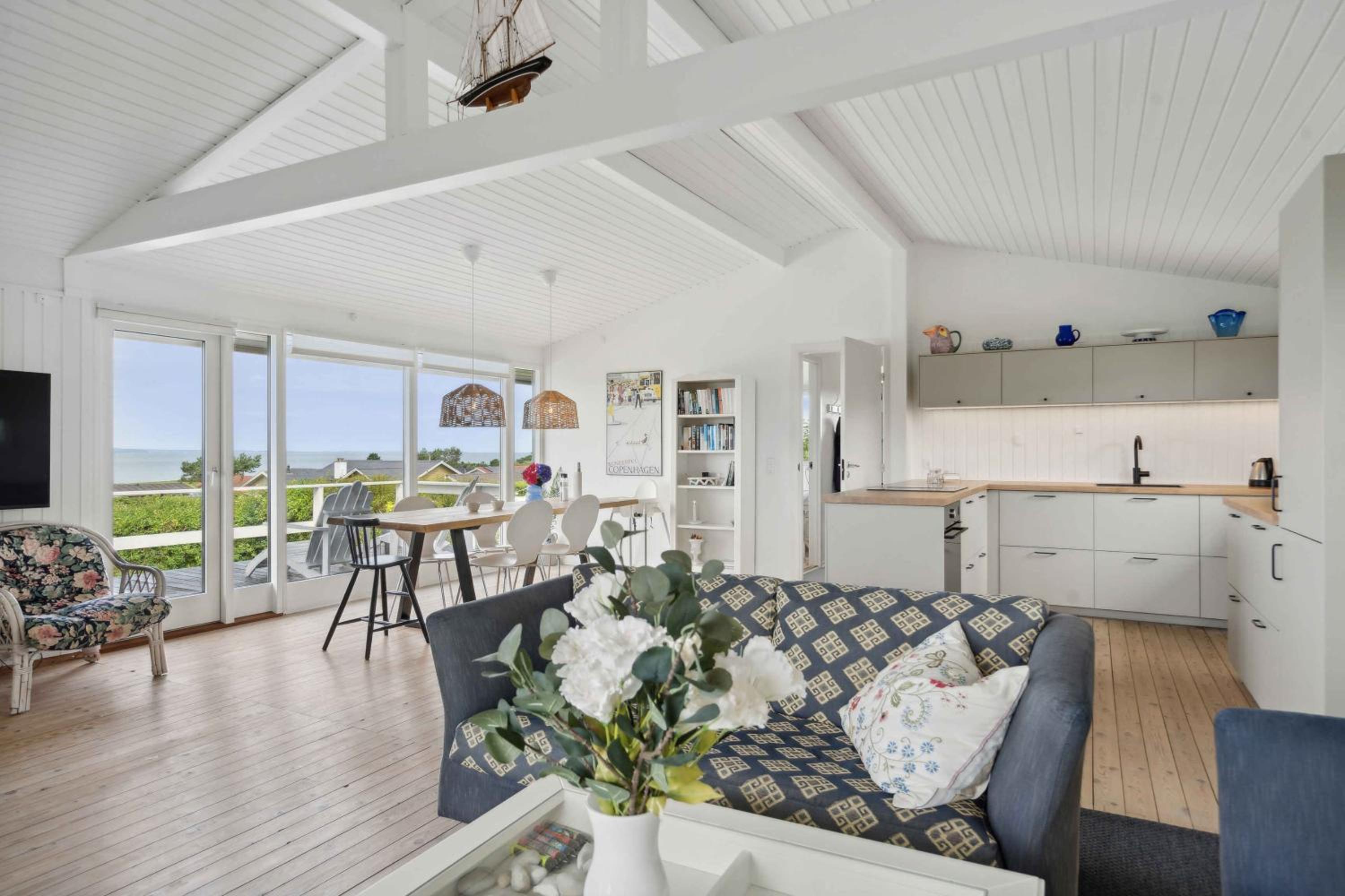 Lovely Summerhouse By Skaastrup Strand W Sea View