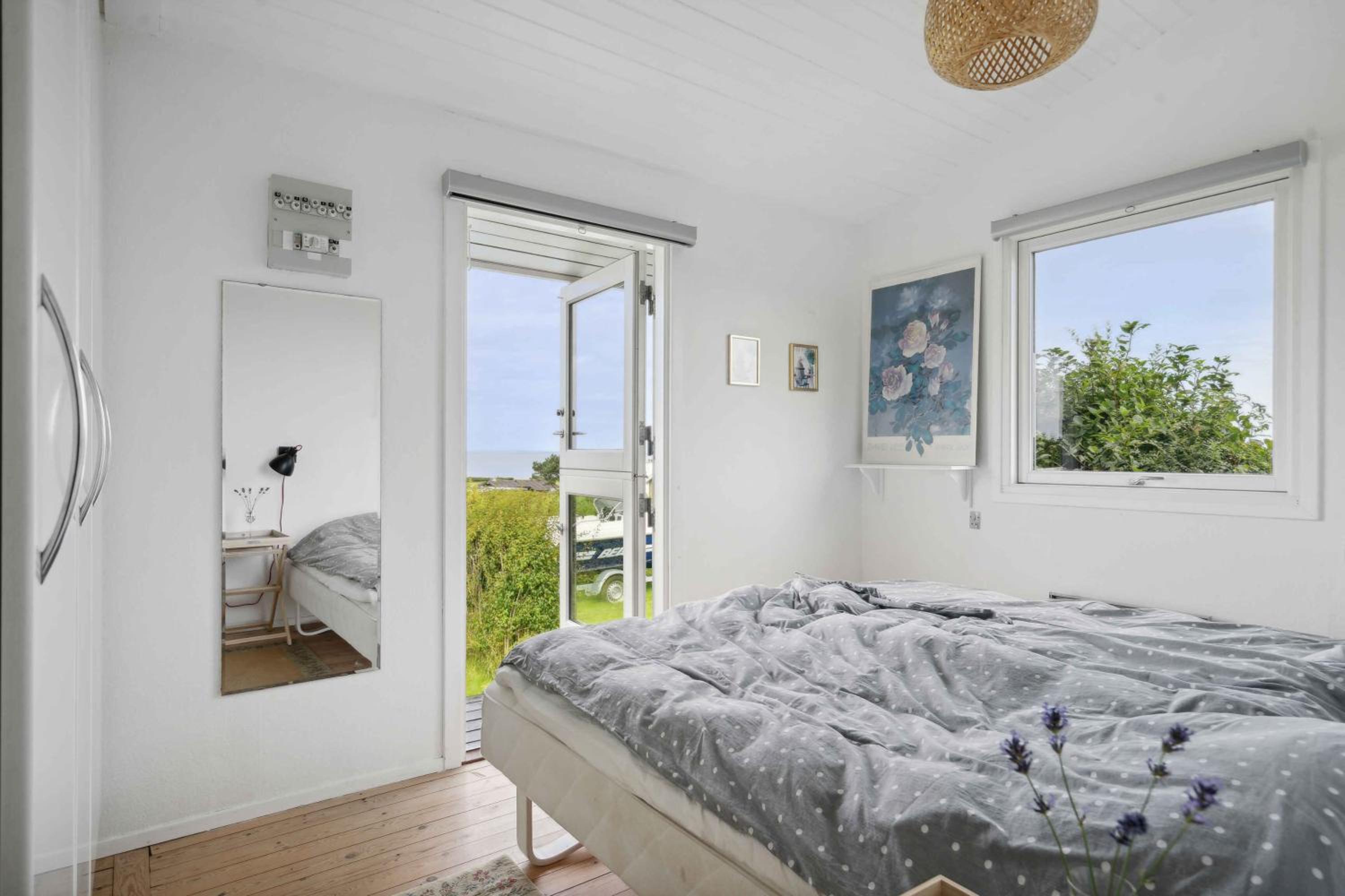 Lovely Summerhouse By Skaastrup Strand W Sea View