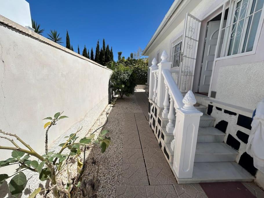 VILLA MARIE Estancia Premium en el MAR MENOR con Jacuzzi Climatizado