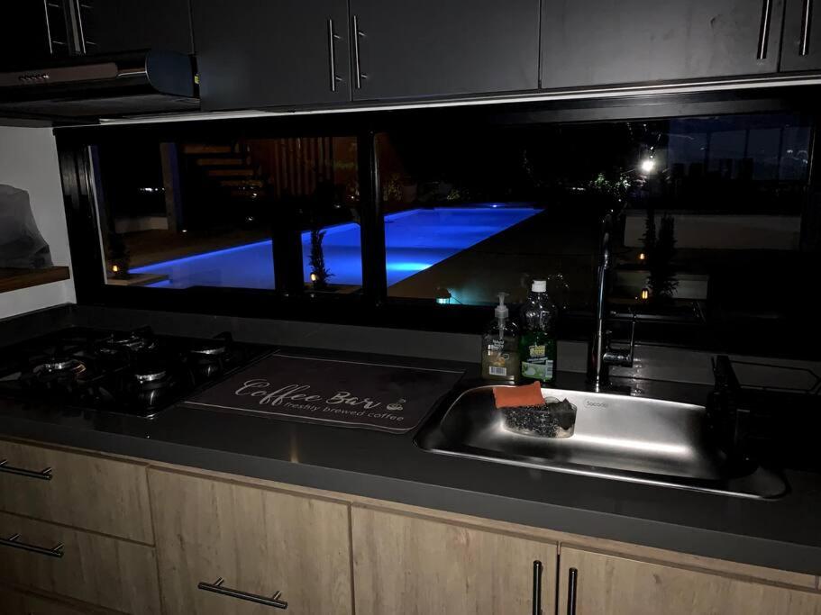 Villa AlCon, 1st Floor Only - 1er Piso solamente