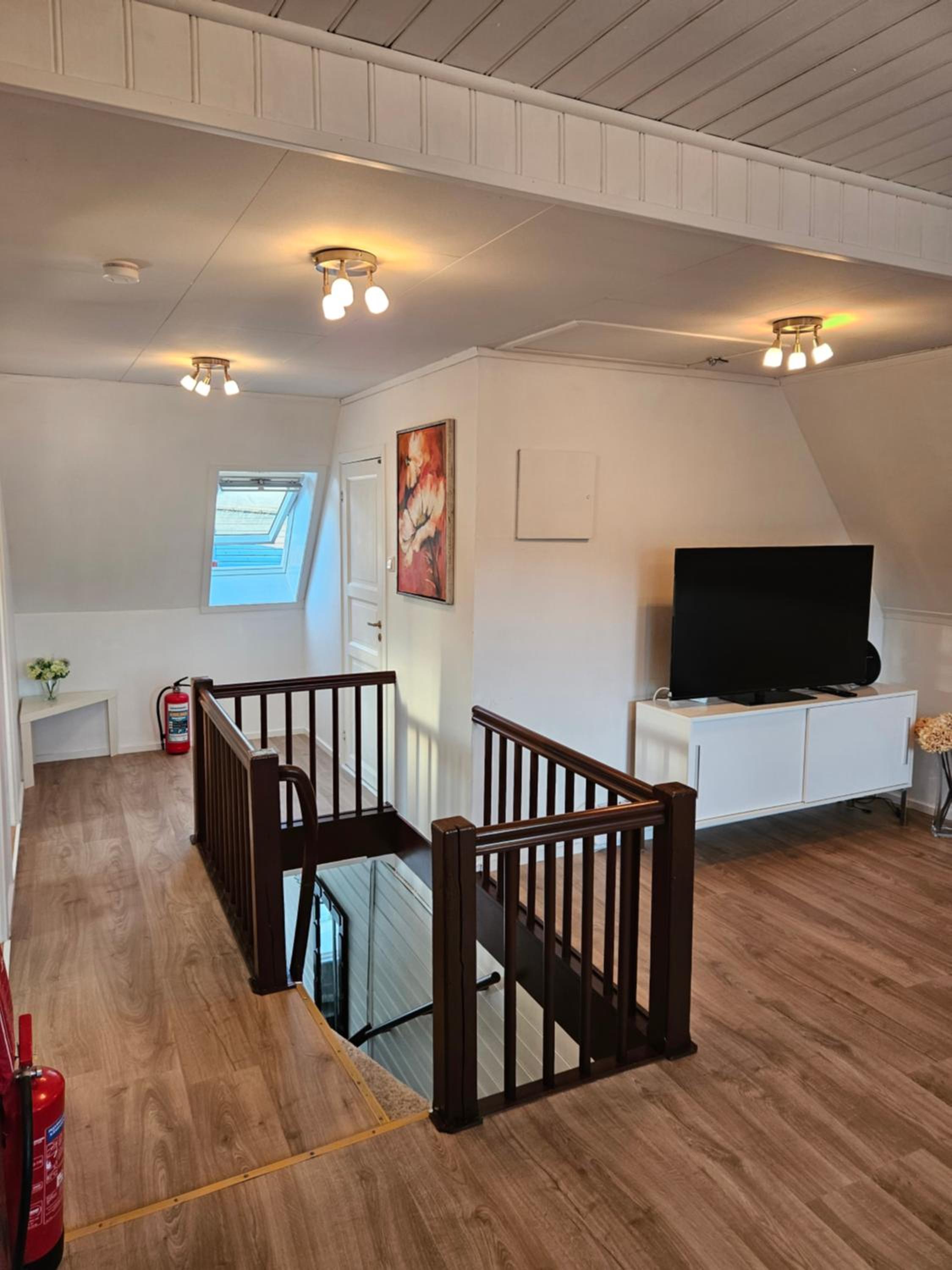 3 bedroom apartment in heart of Bergen view 2
