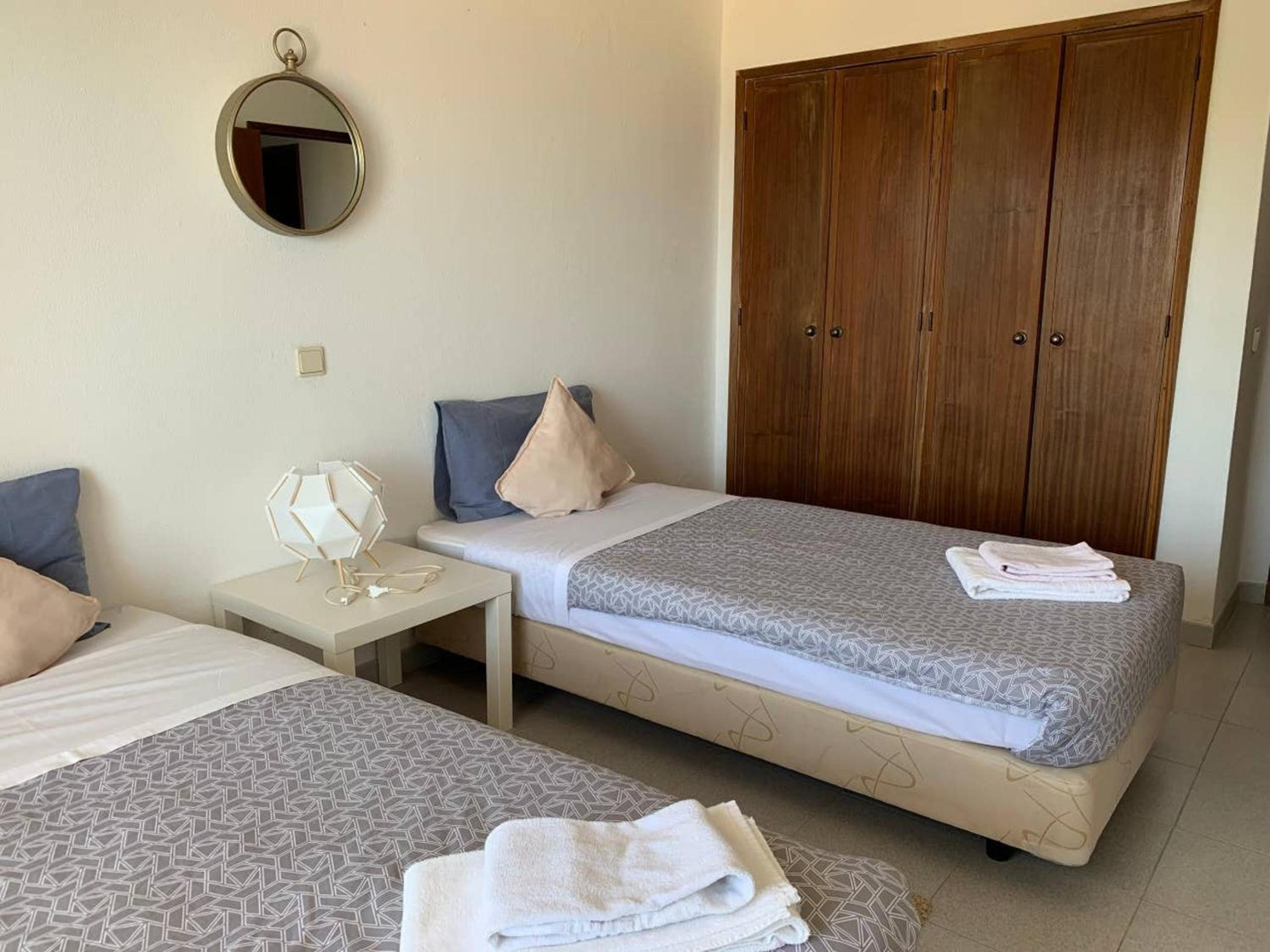 Comfortable seaside apartment in Carvoeiro 80 m² balcony view 5