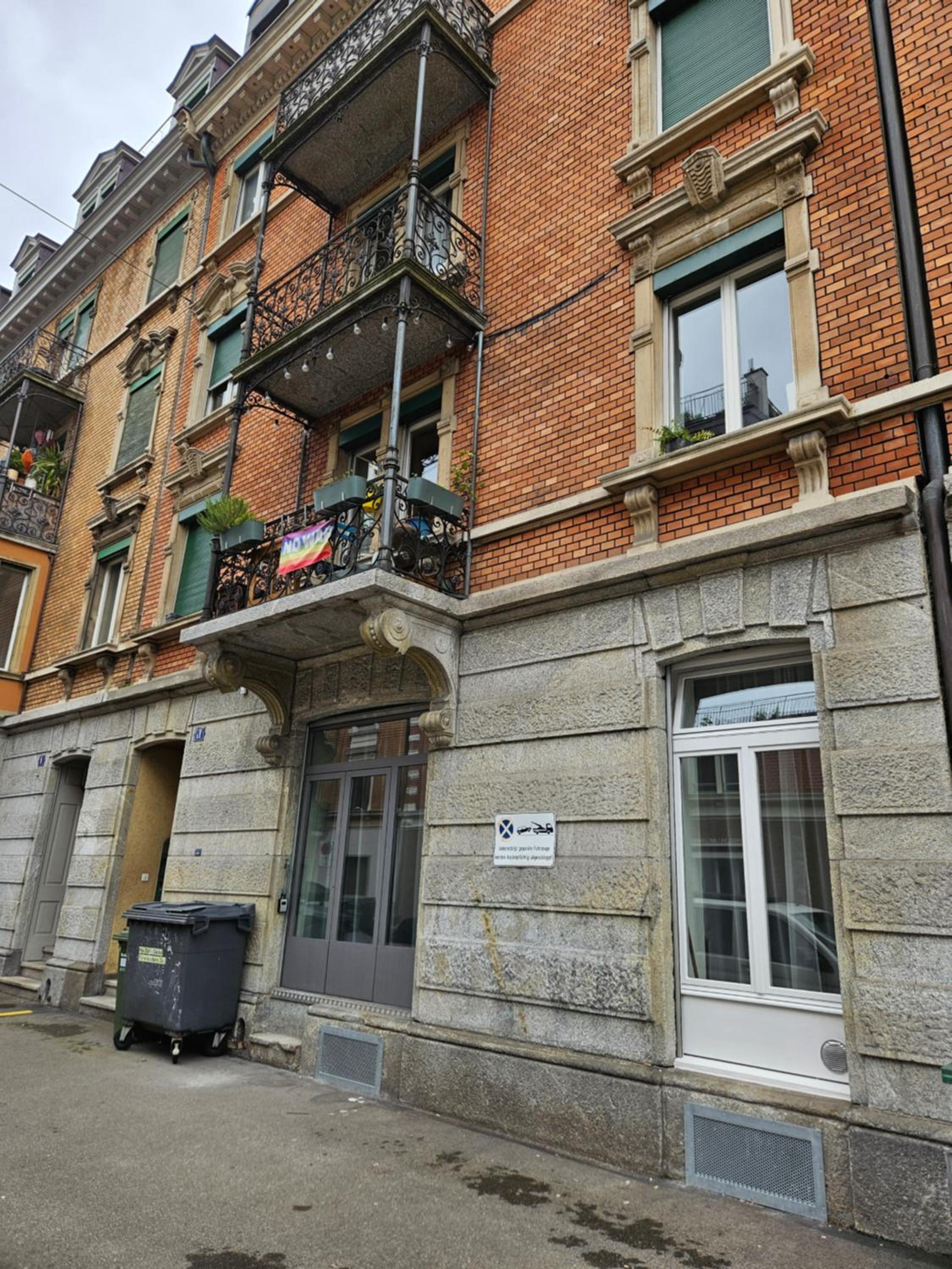 New 2 BR Apartment - 15min from Paradeplatz