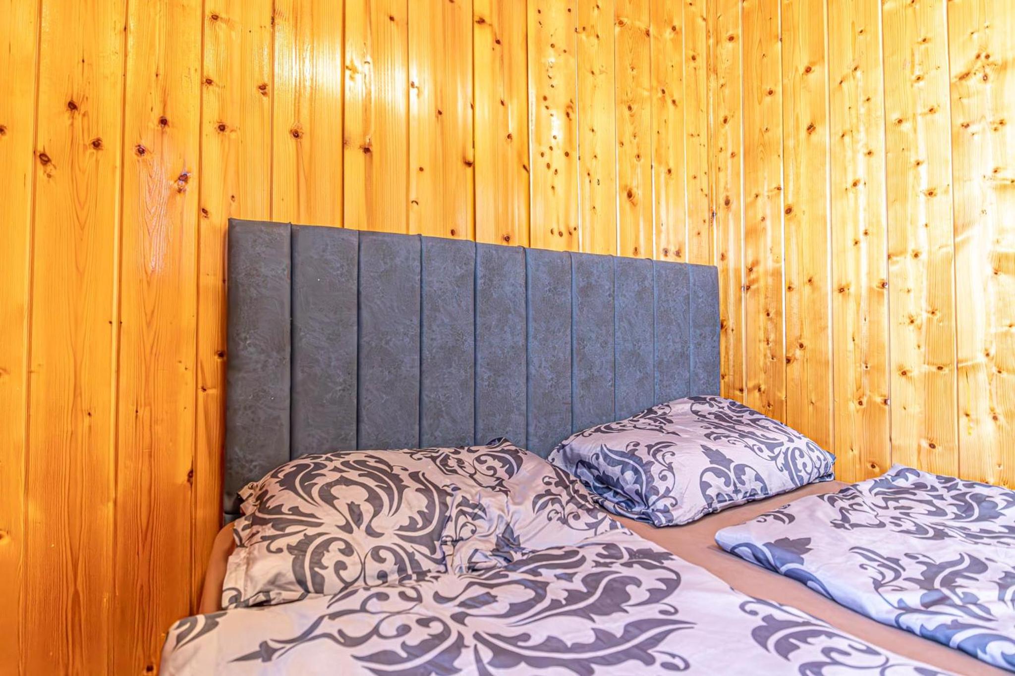 Comfy Rooms in Shared villa with Terrace and Garden