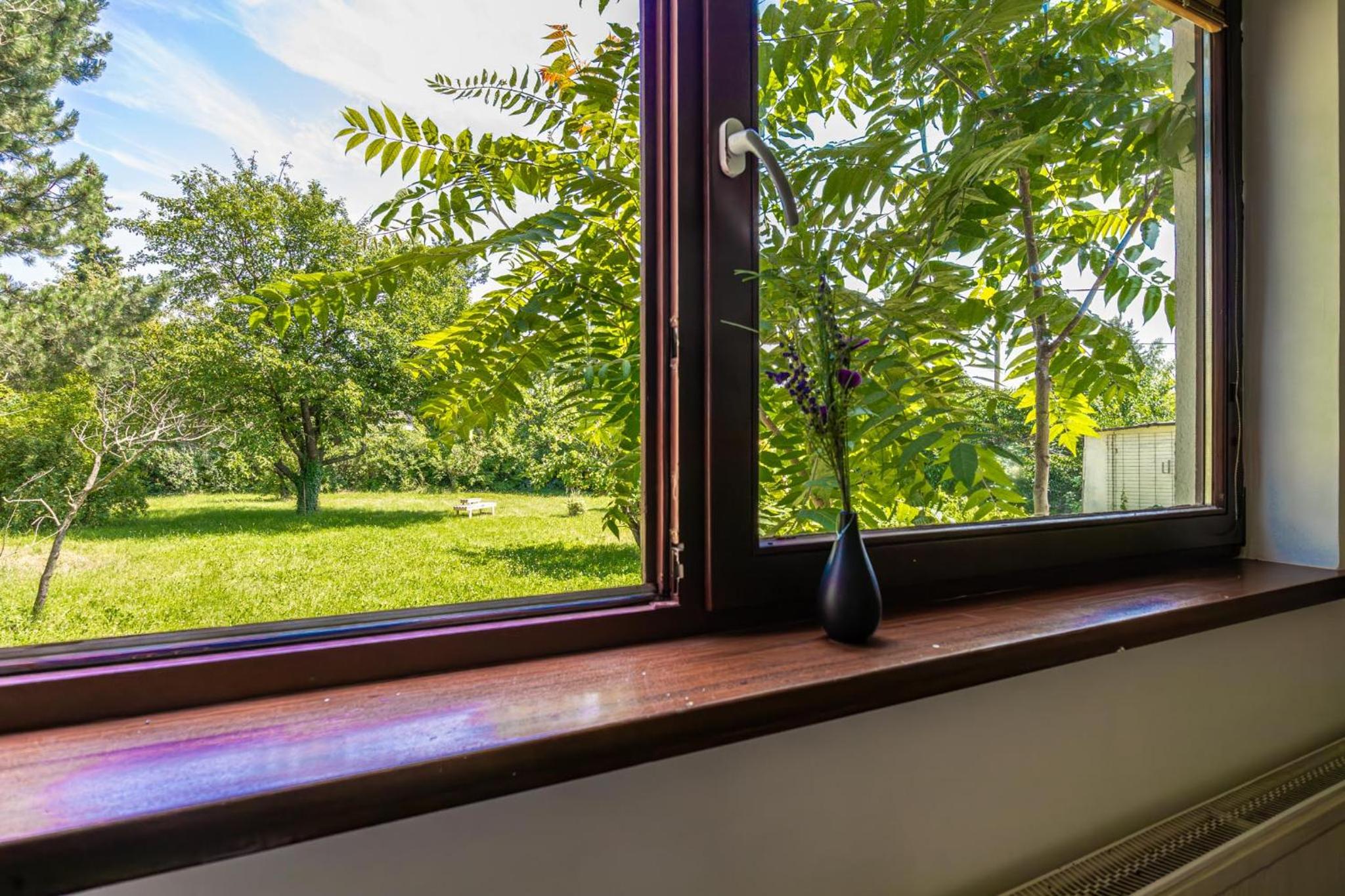 Comfy Rooms in Shared villa with Terrace and Garden