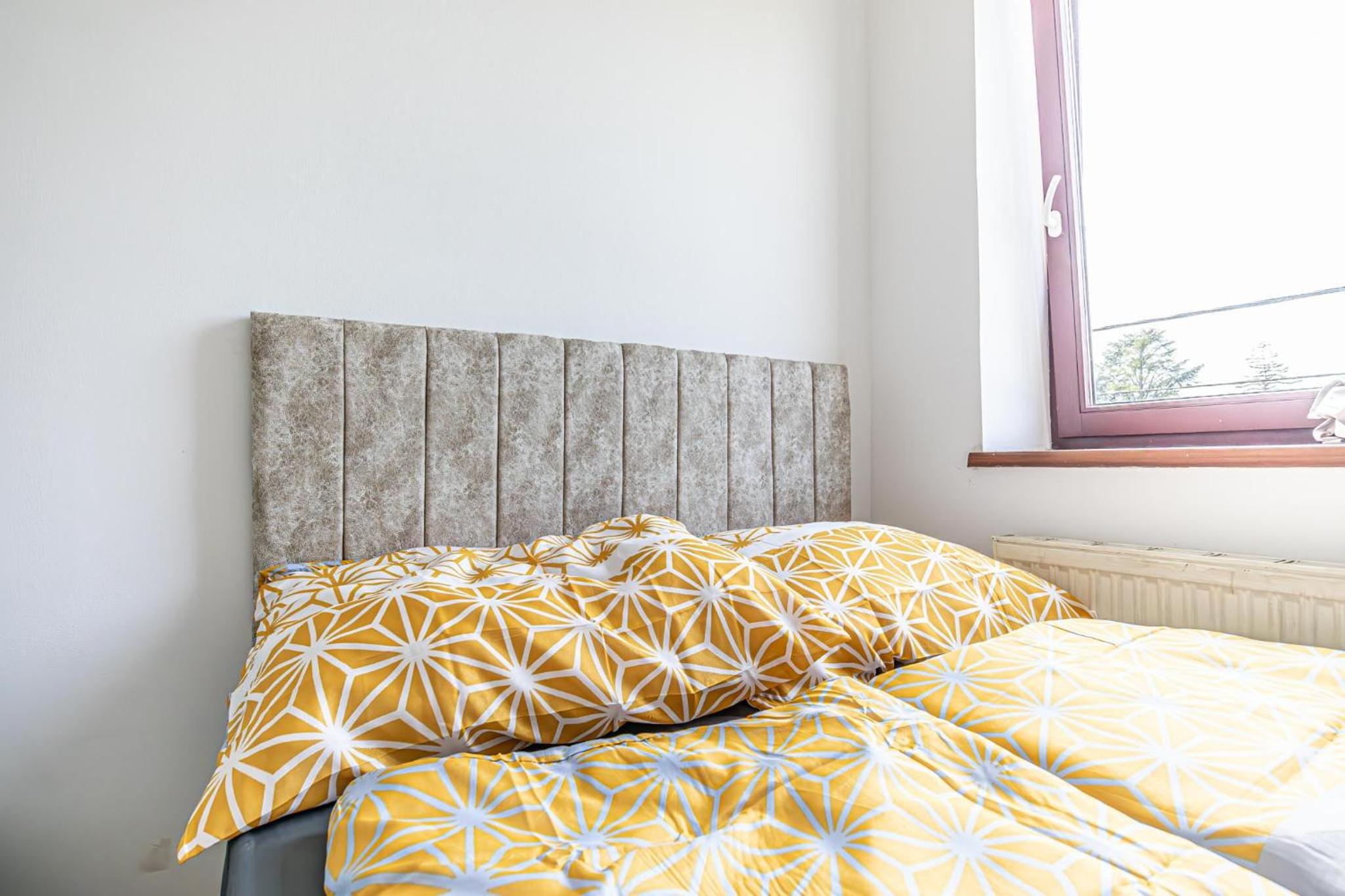 Comfy Rooms in Shared villa with Terrace and Garden