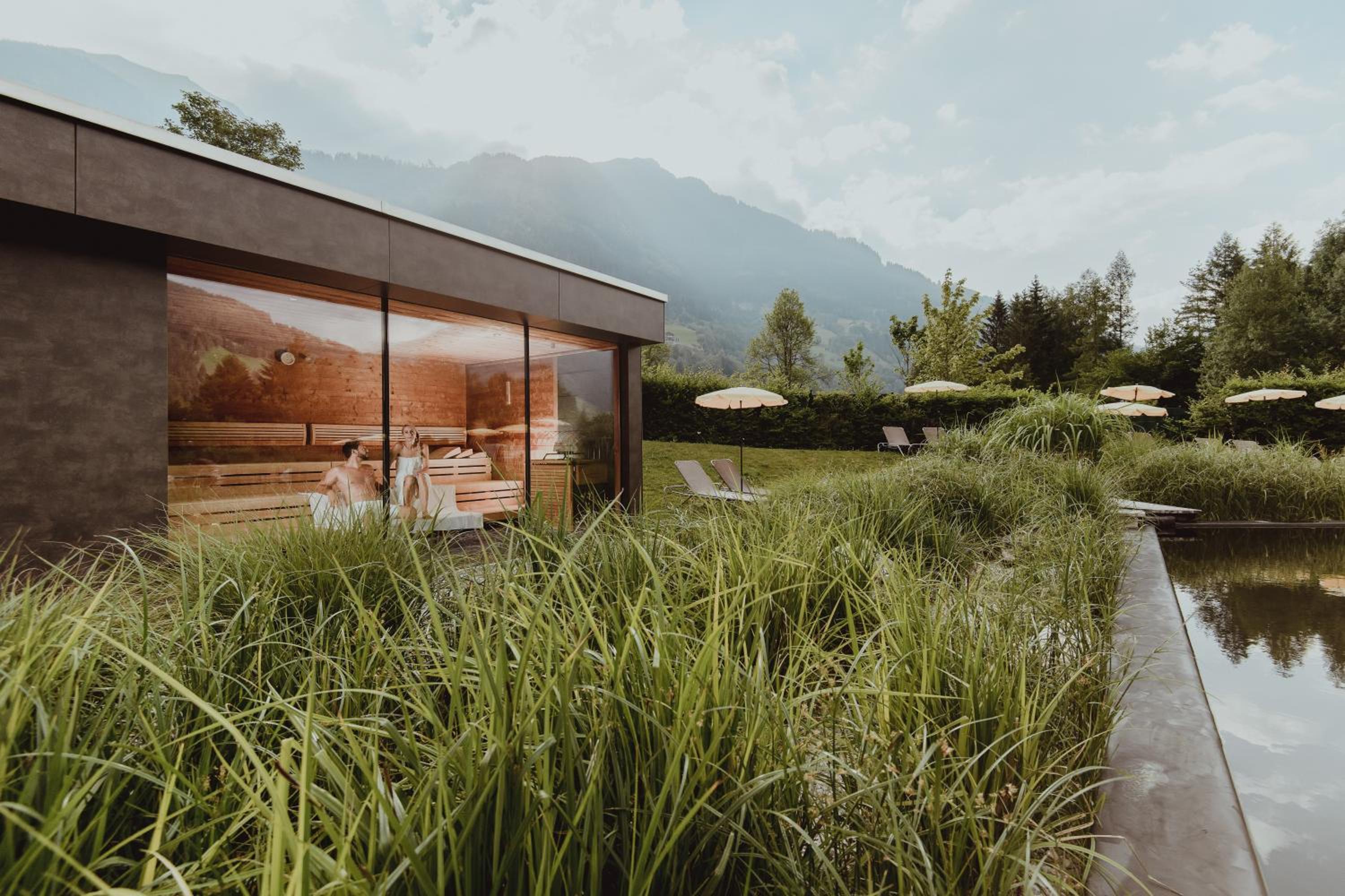 Appartement Hotel Panorama-im Bademantel direkt in die Alpentherme